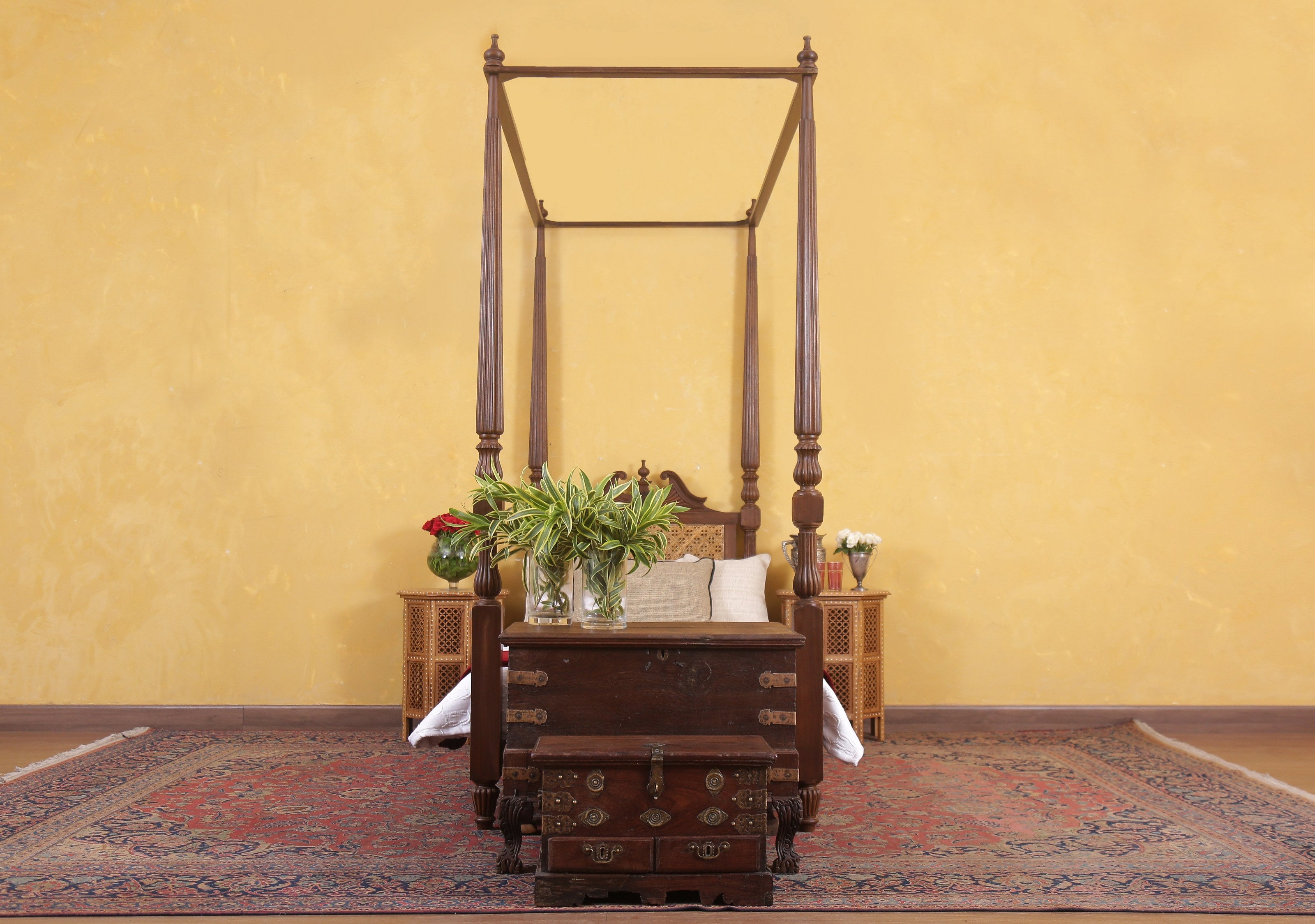 Langdon Antique Chest