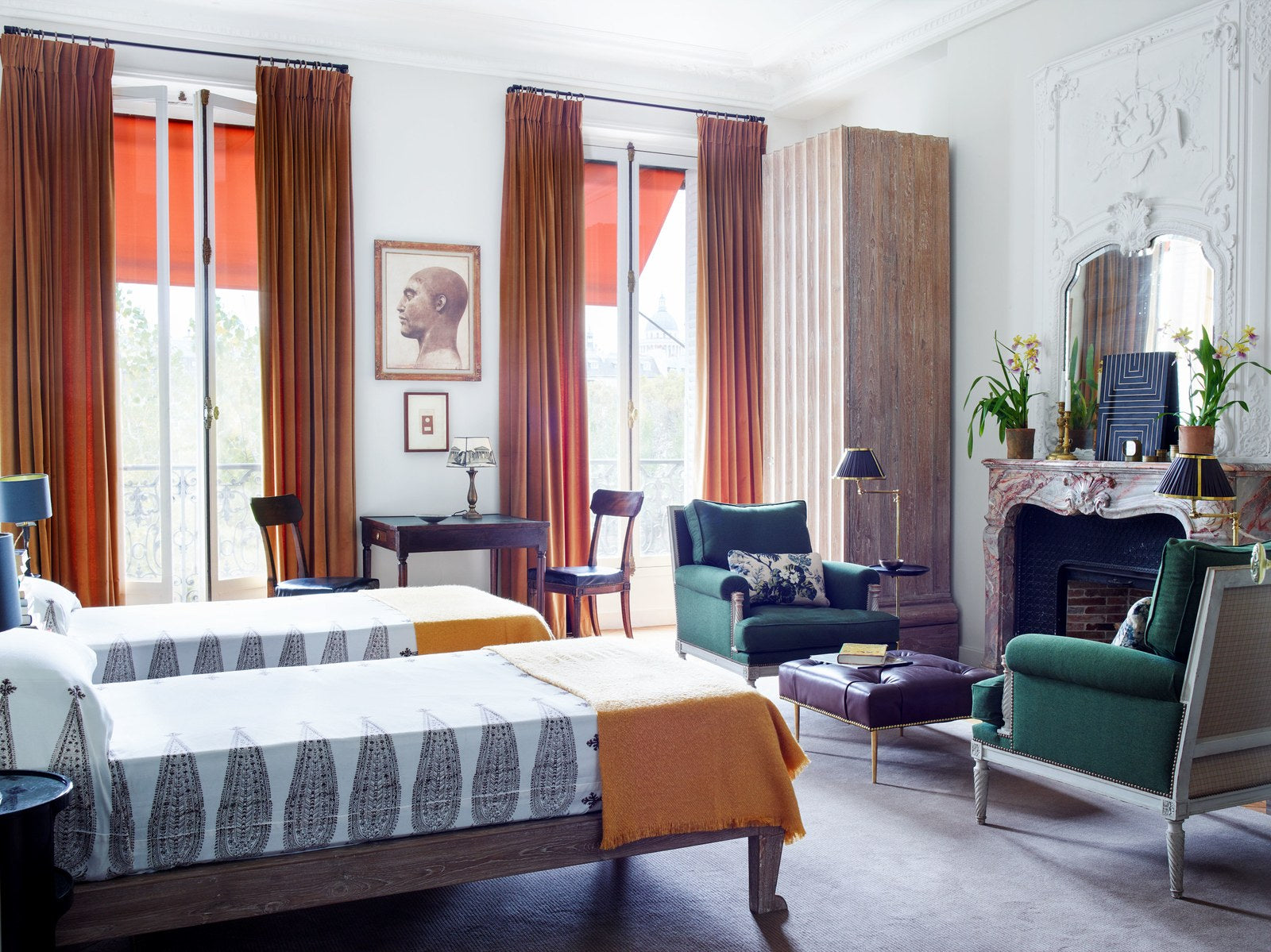Architectural Digest Online - Paris Home July 2019