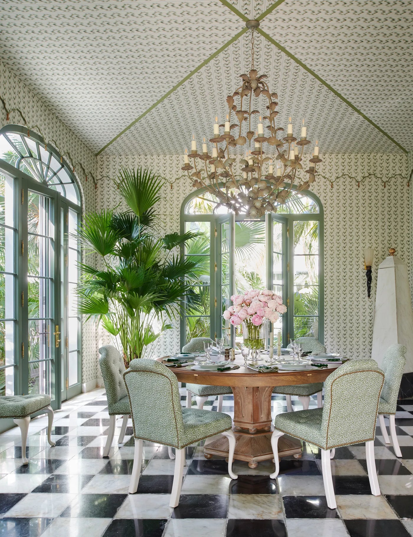 Crafting Elegance for a Palm Beach Residence