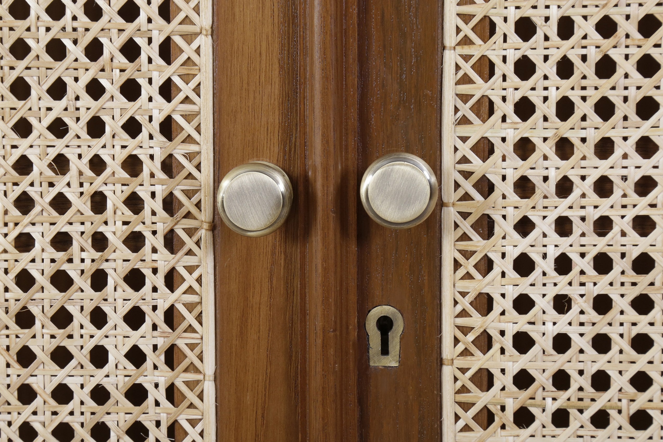 Ashton Armoire