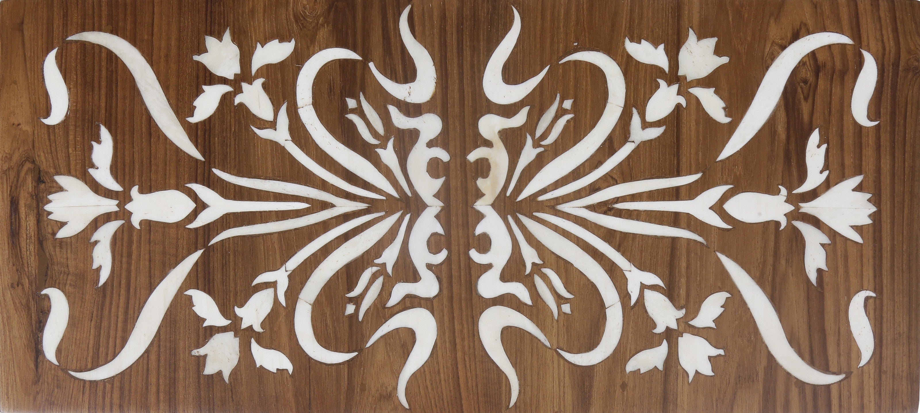 Vine Table