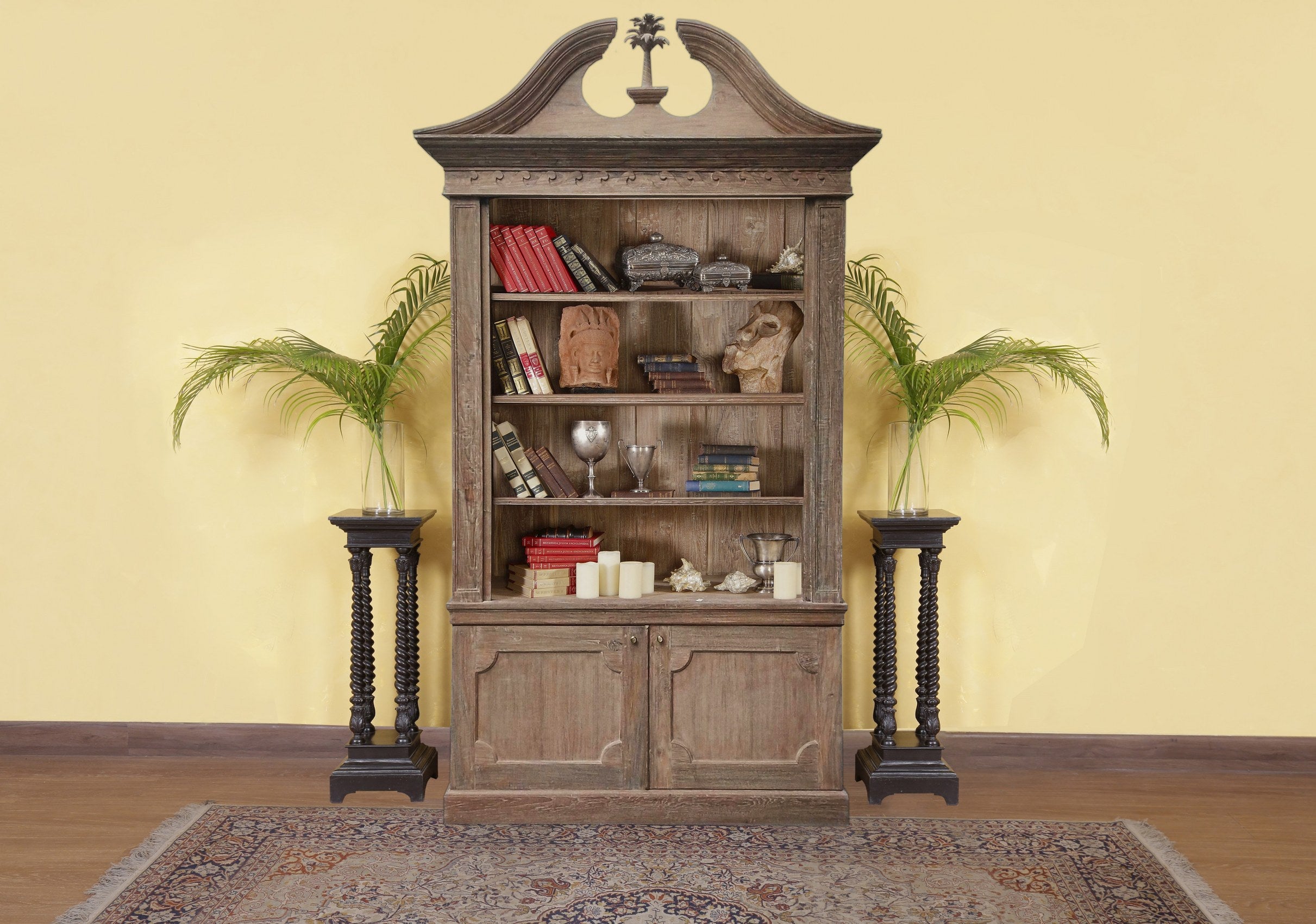 Warner Cabinet