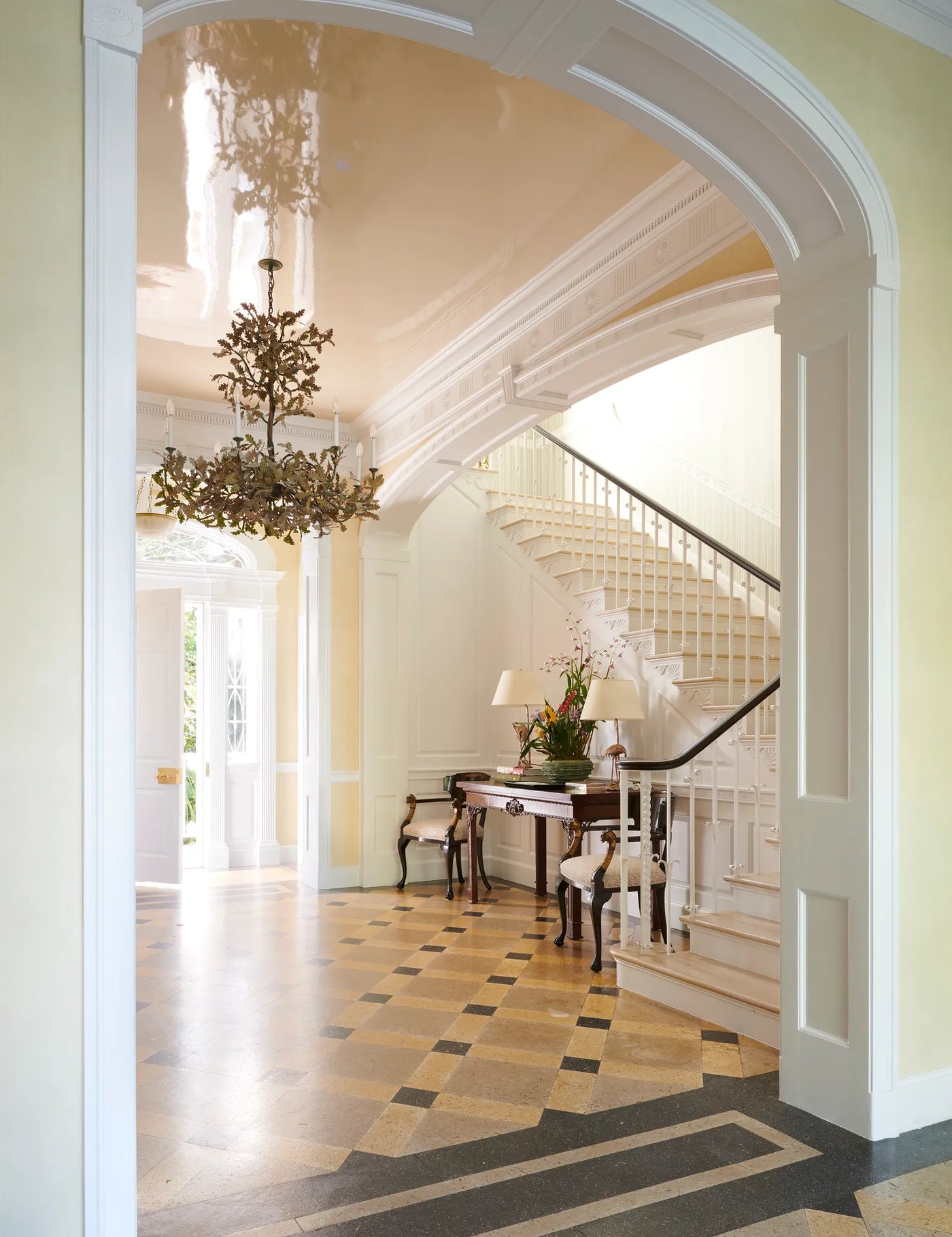 Crafting Elegance for a Palm Beach Residence
