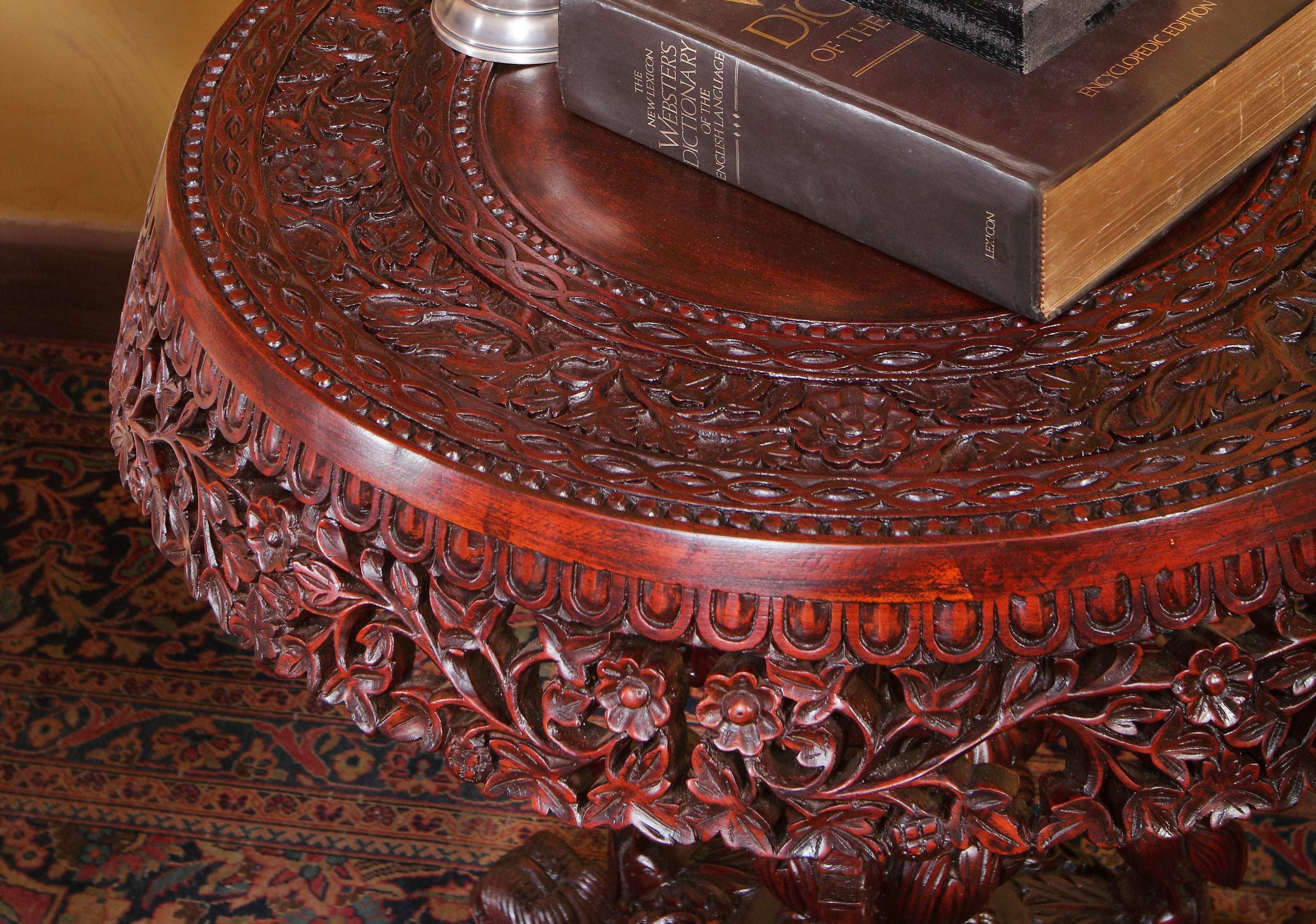 Highbury Table