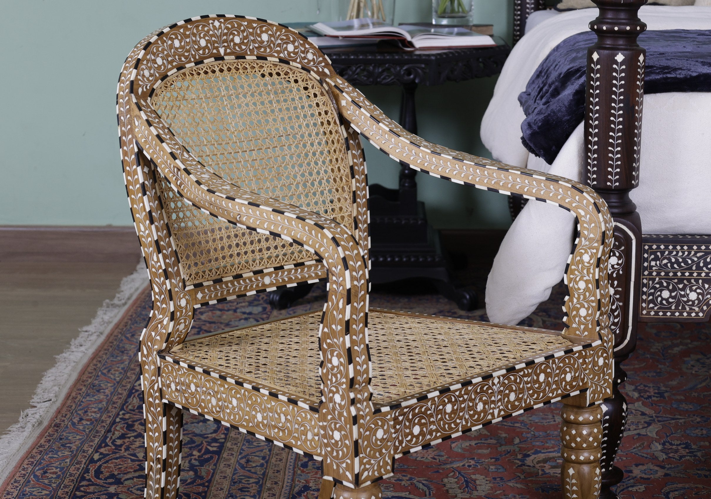Cruzat Chair