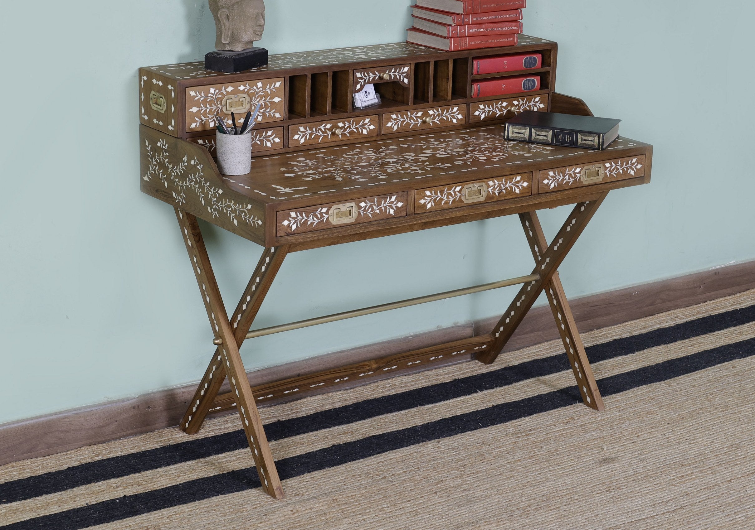 Stein Desk