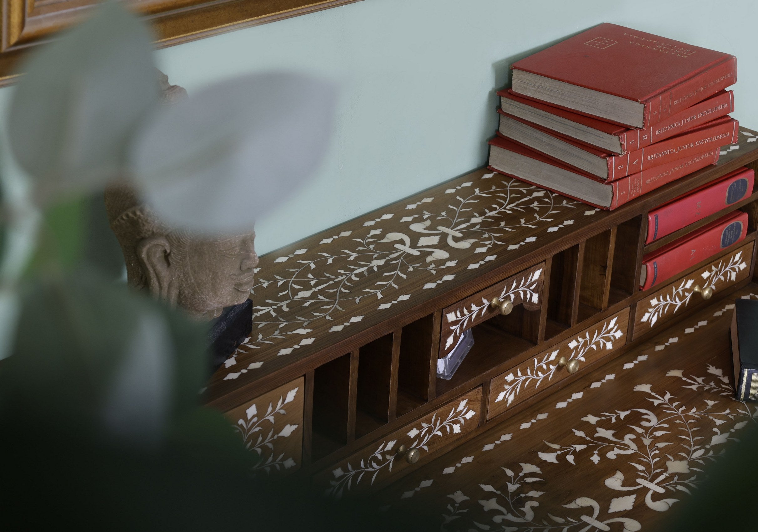 Stein Desk