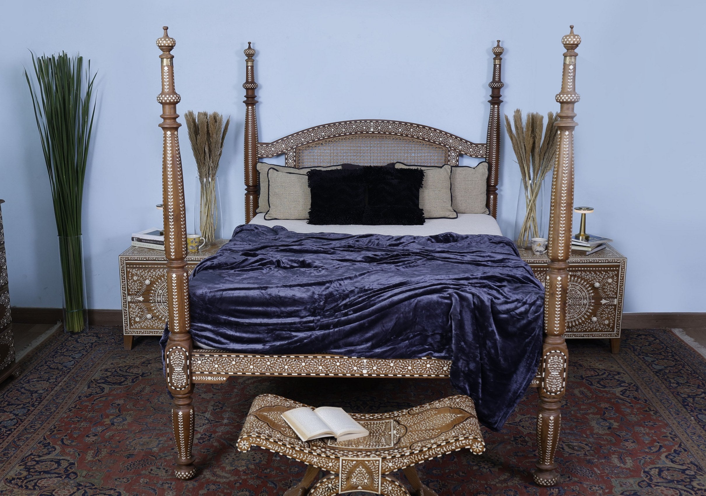 Downing Poster Bed