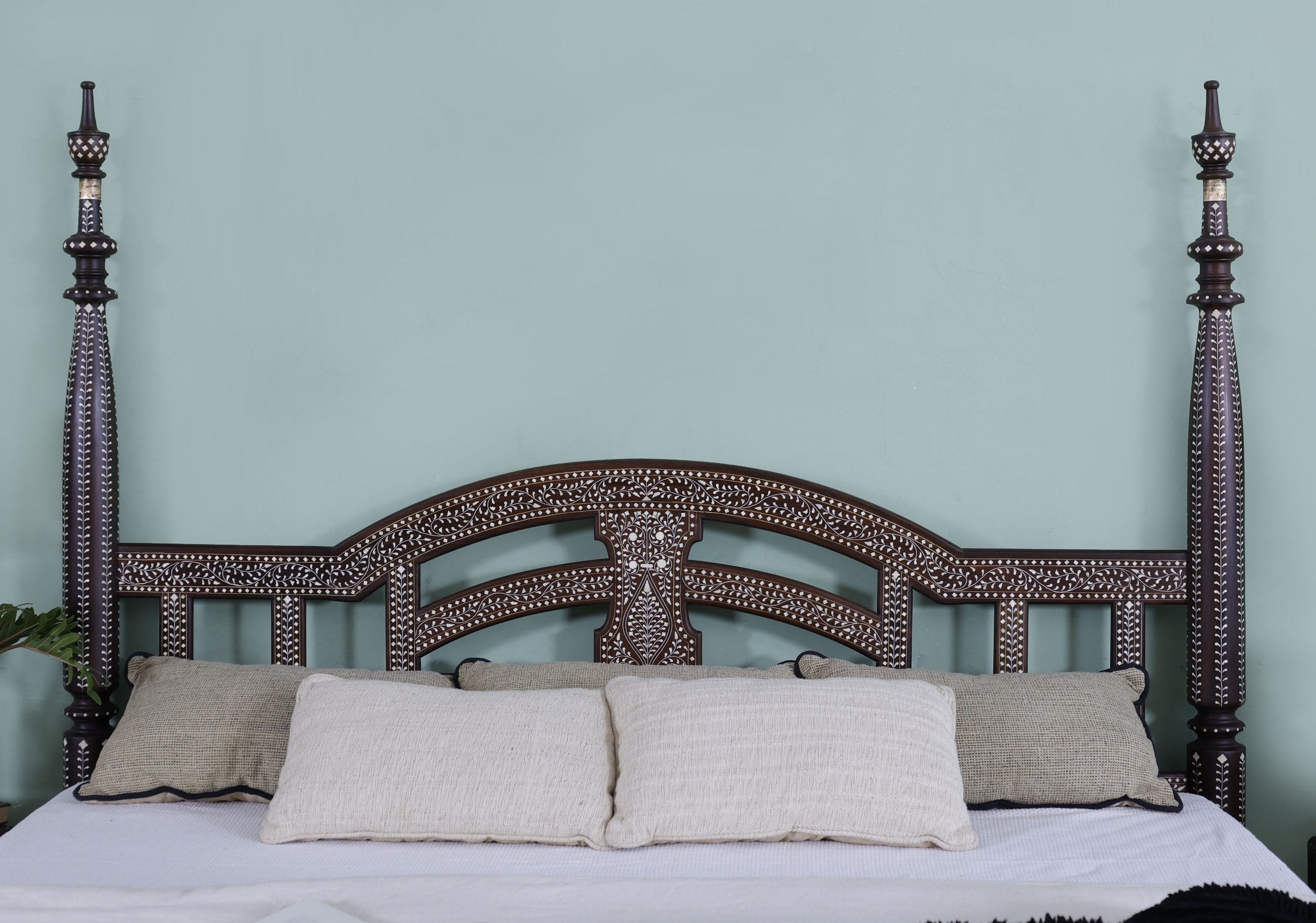 Whittingham Poster Bed