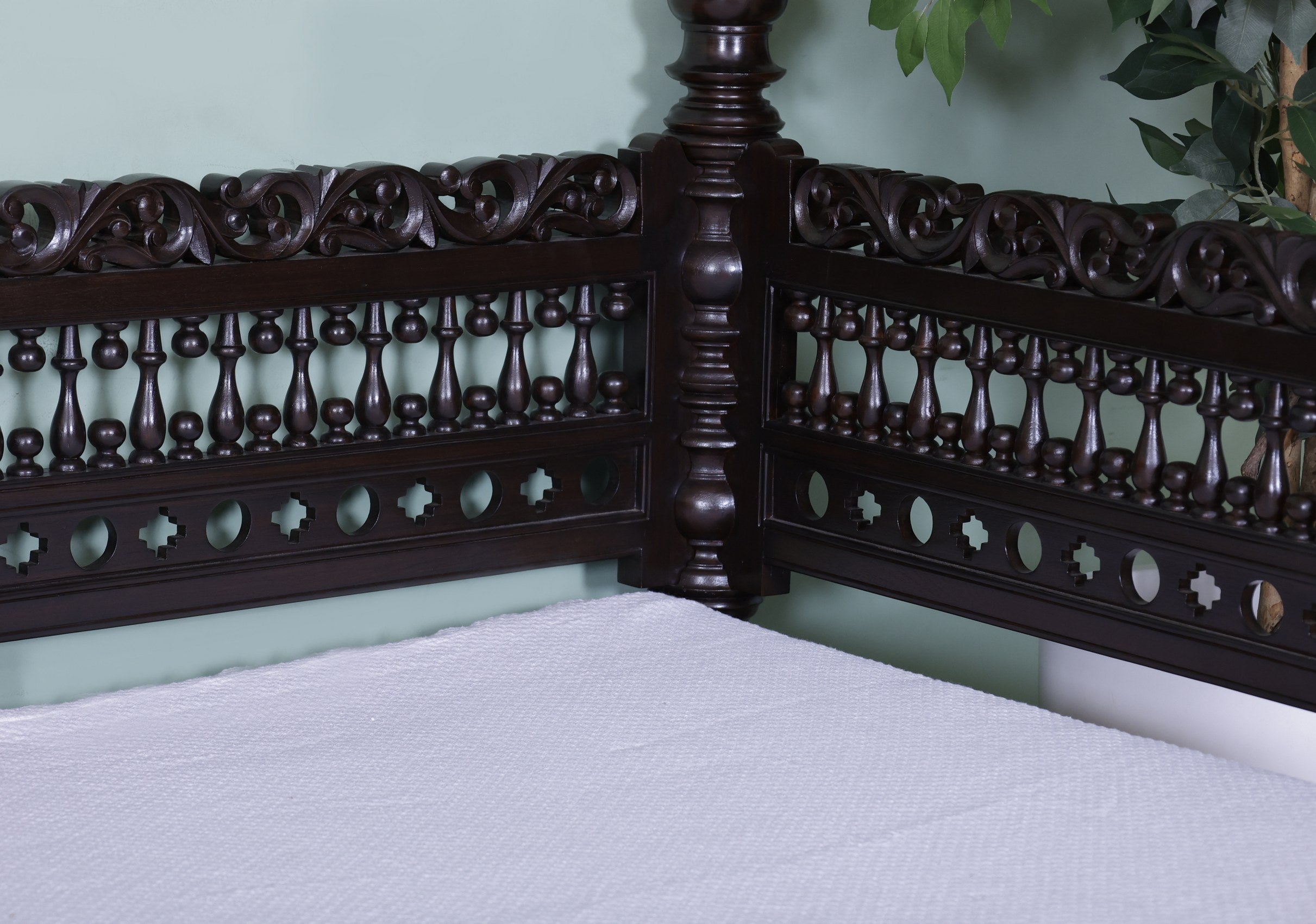 Kerr Day Bed