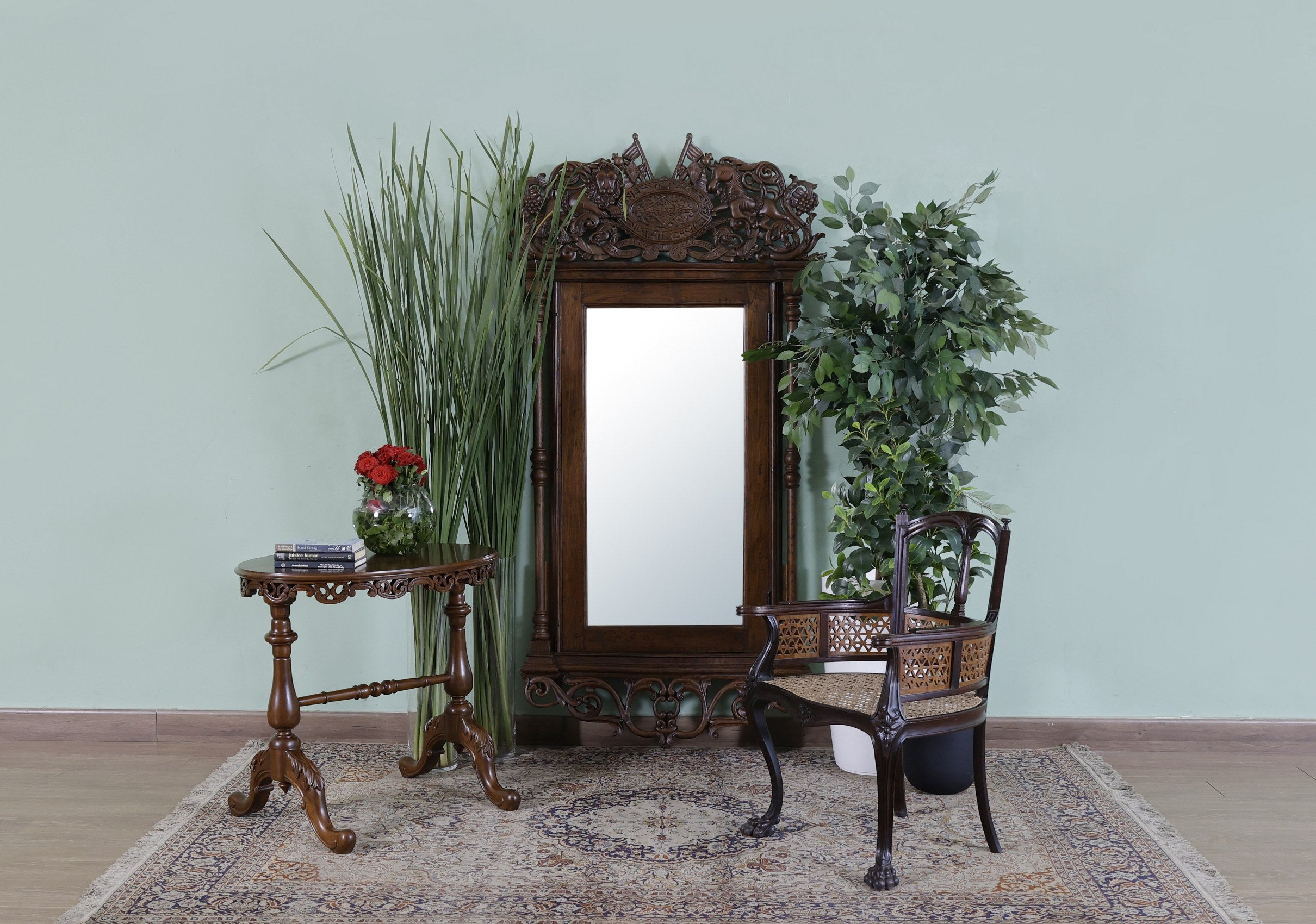 Fullerton Table