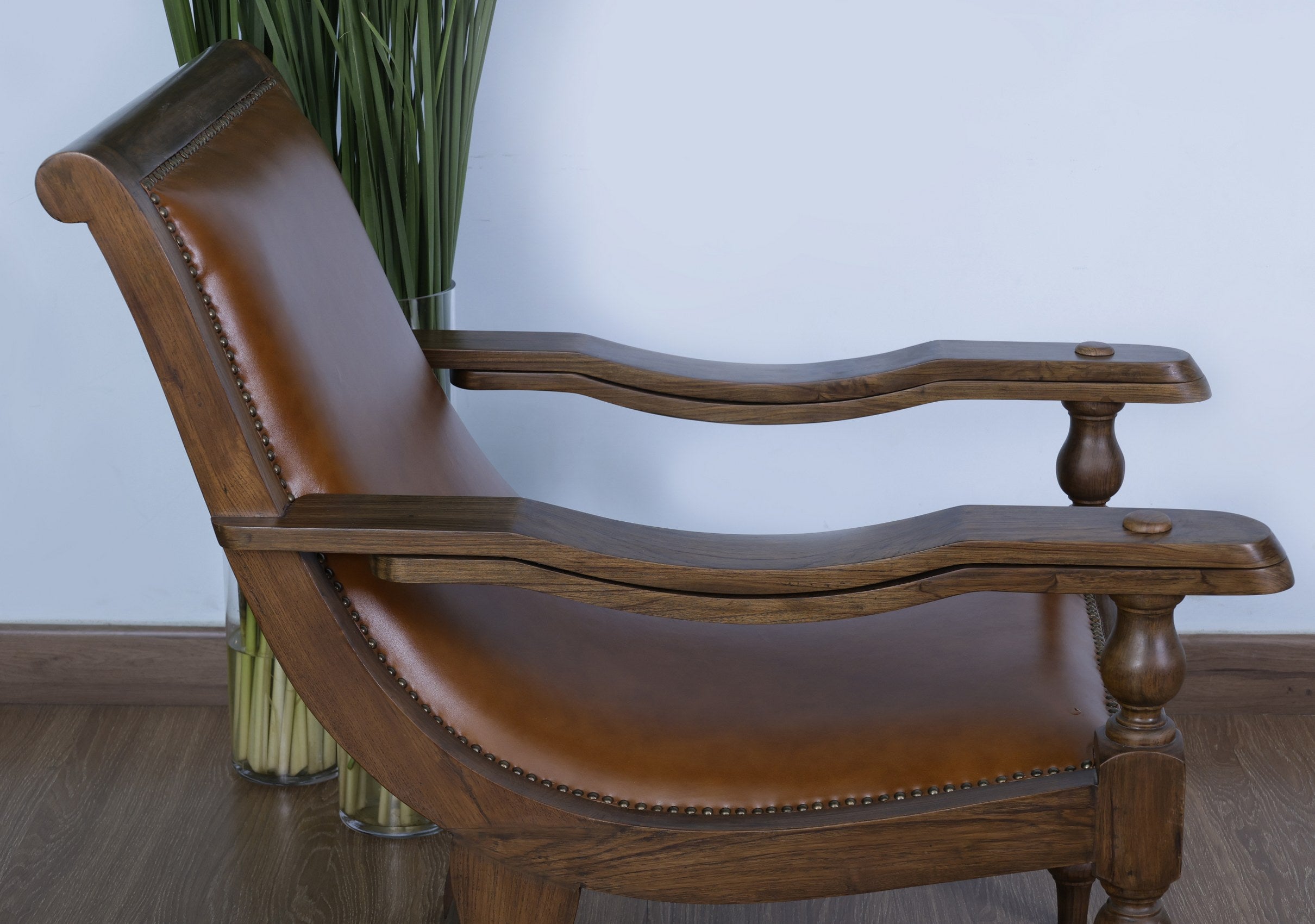 Velencia Planters Chair