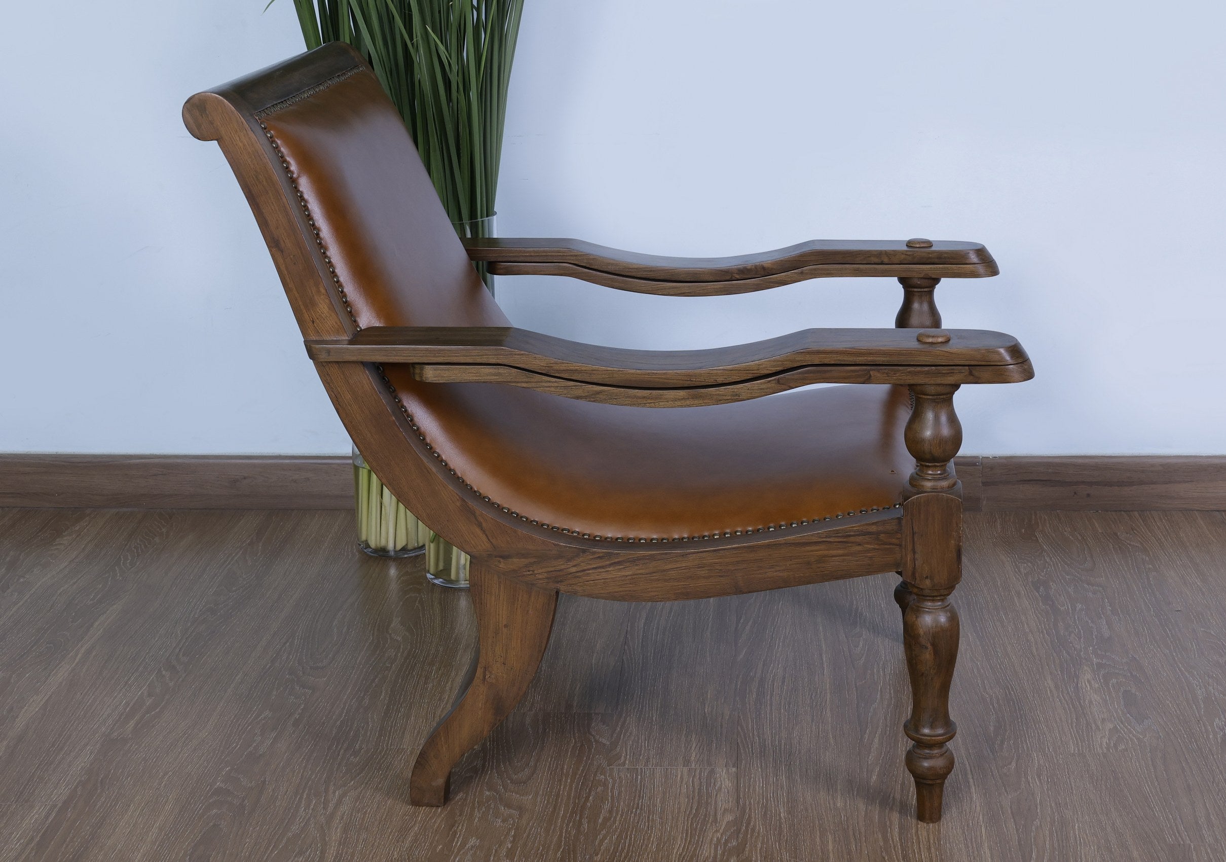 Velencia Planters Chair