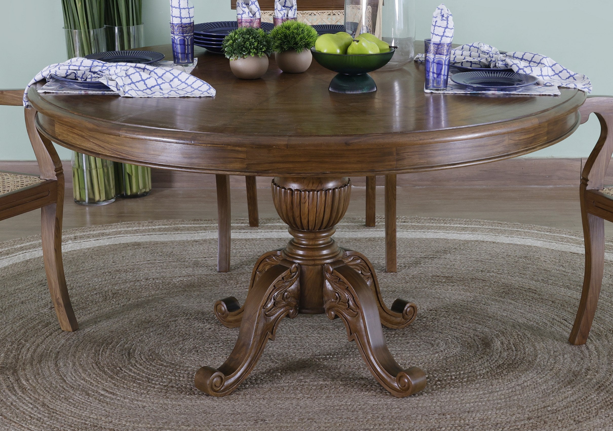 Carbost Dining Table