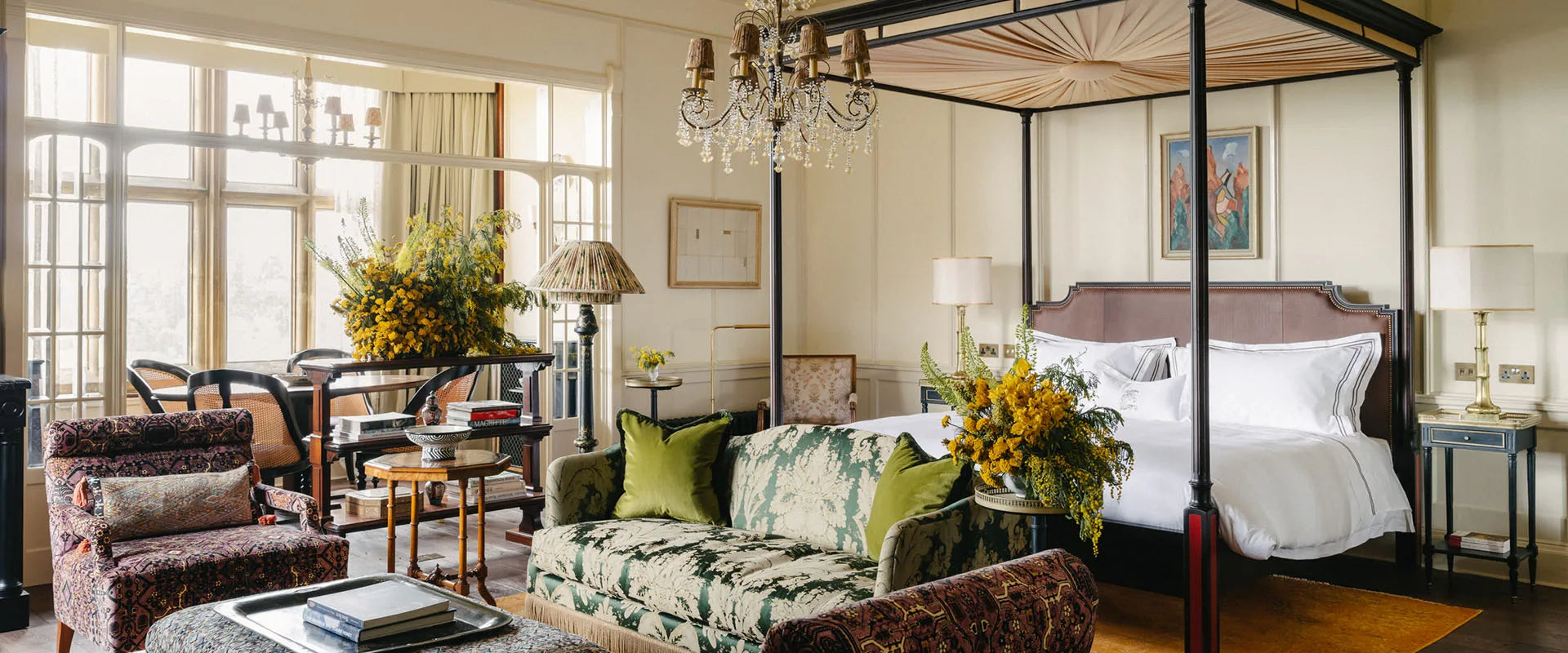Estelle Manor: English Fairytale Cotswolds Estate Reimagined
