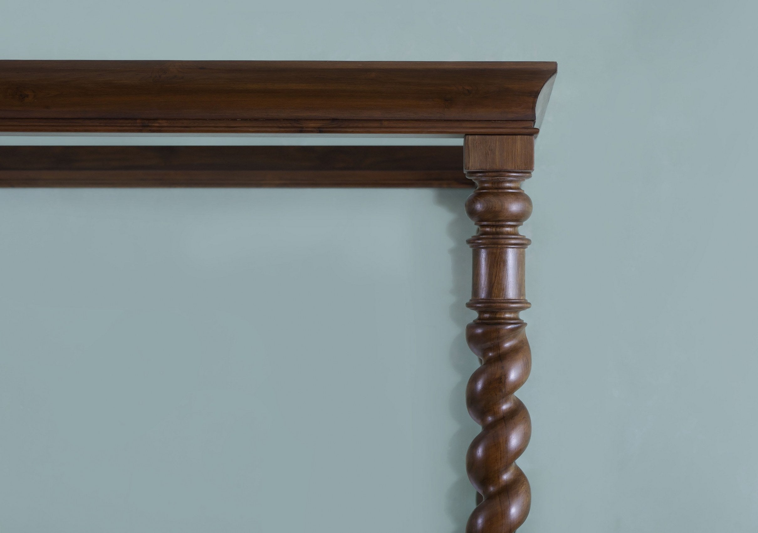 Welton Poster Bed