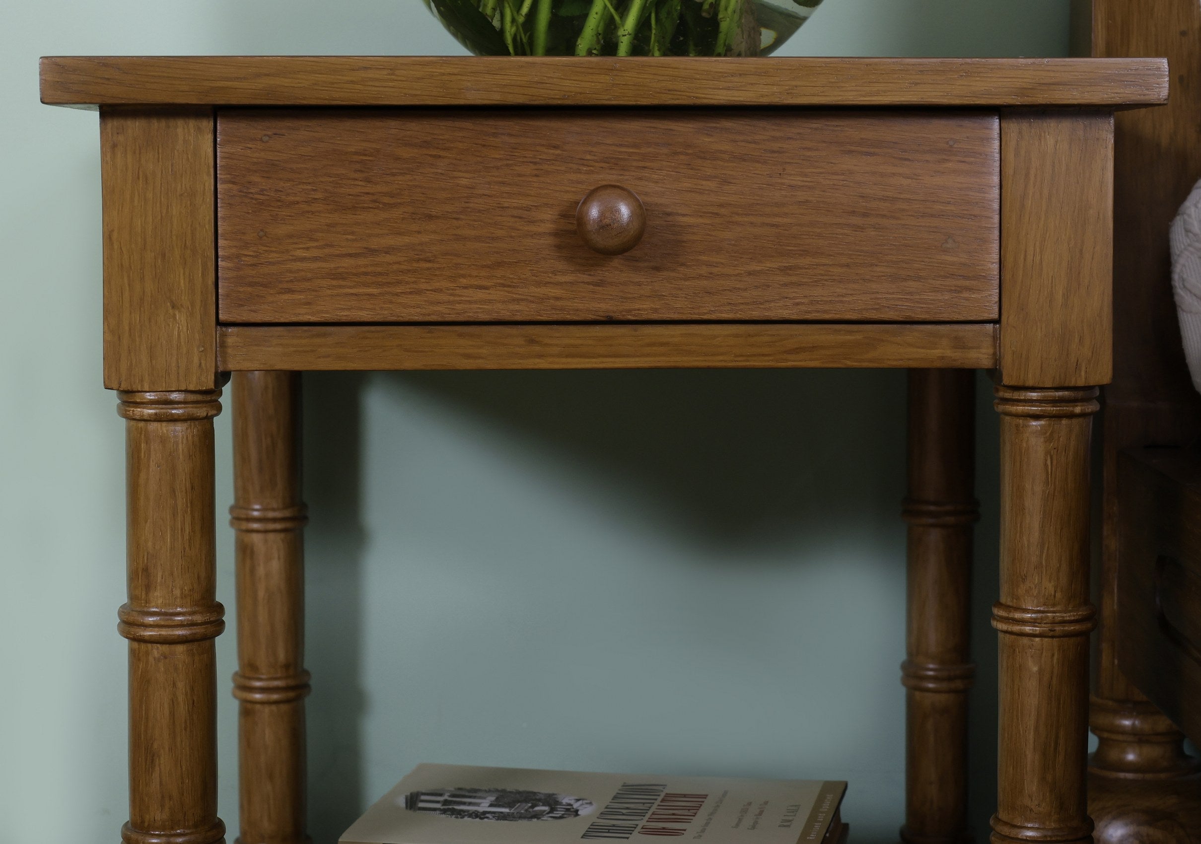 Ruglas Bedside Table