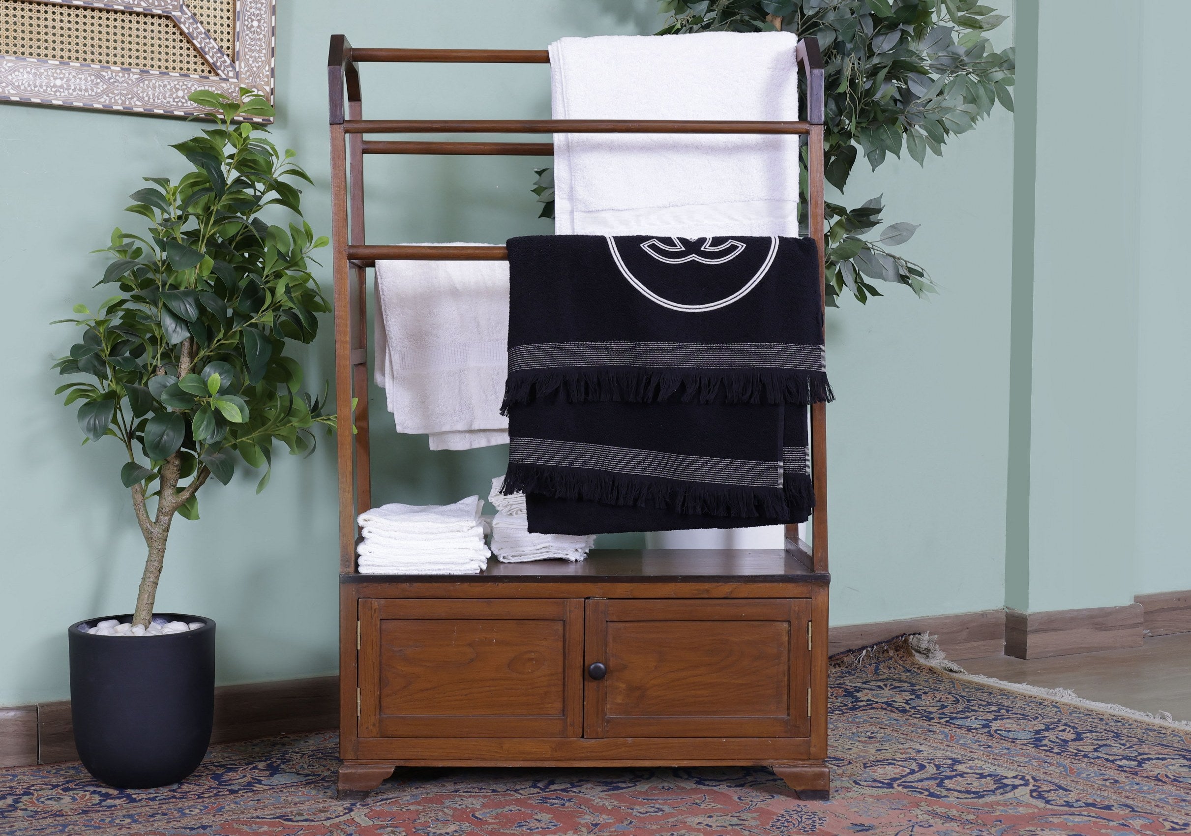 Melville Laundry Box