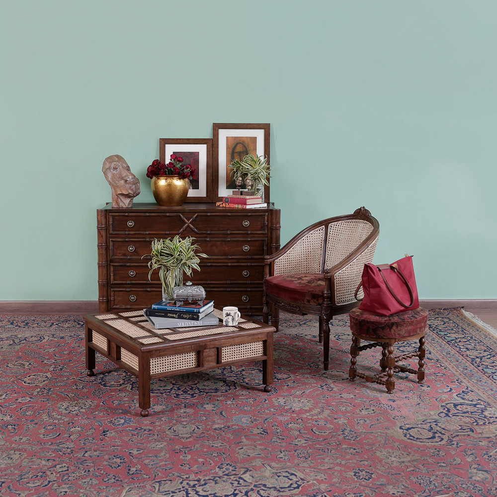 Moir Stool