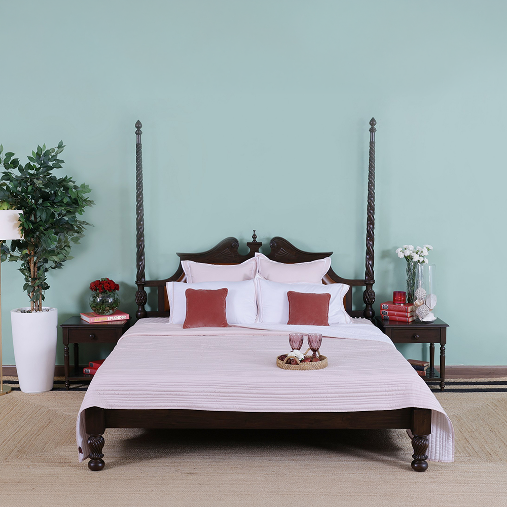 Estridge Nightstand