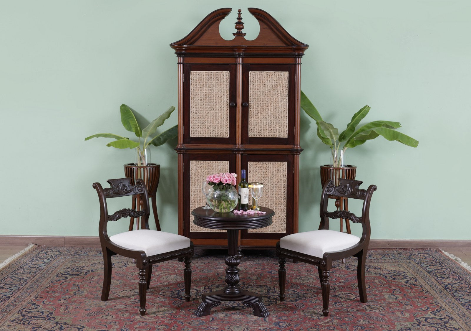 Tekin Cabinet