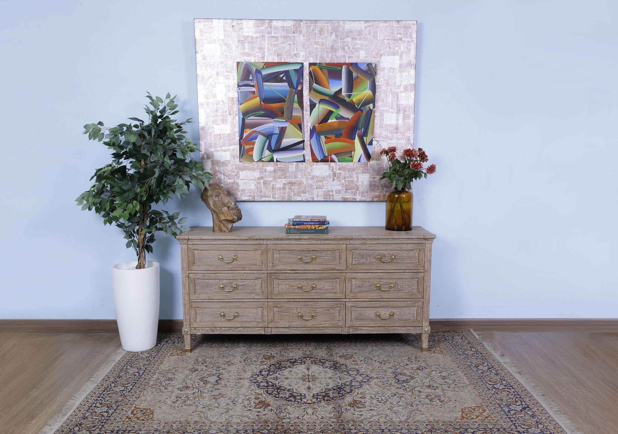 Jermiah Chest of Drawers