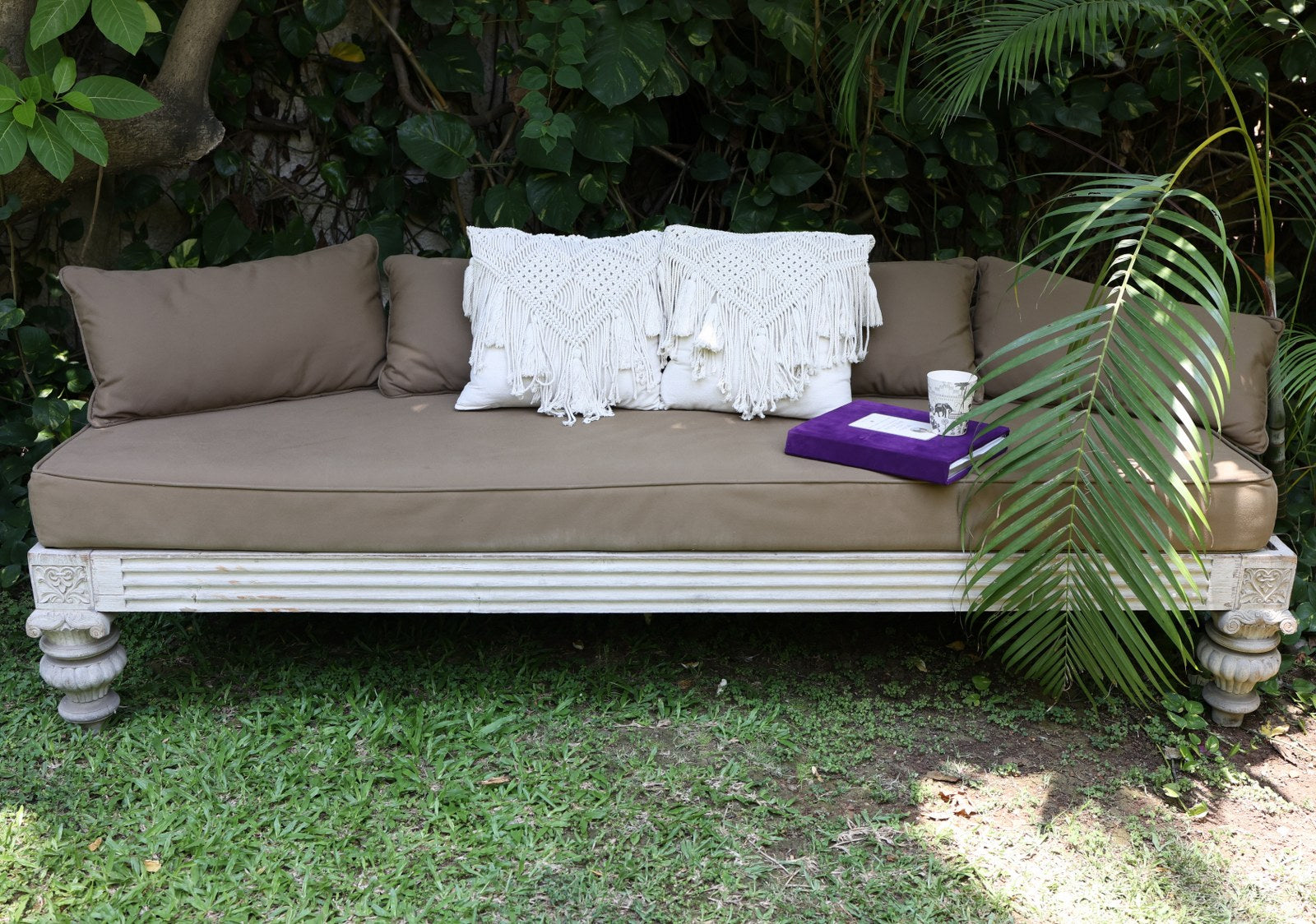 Ridecombe Day Bed