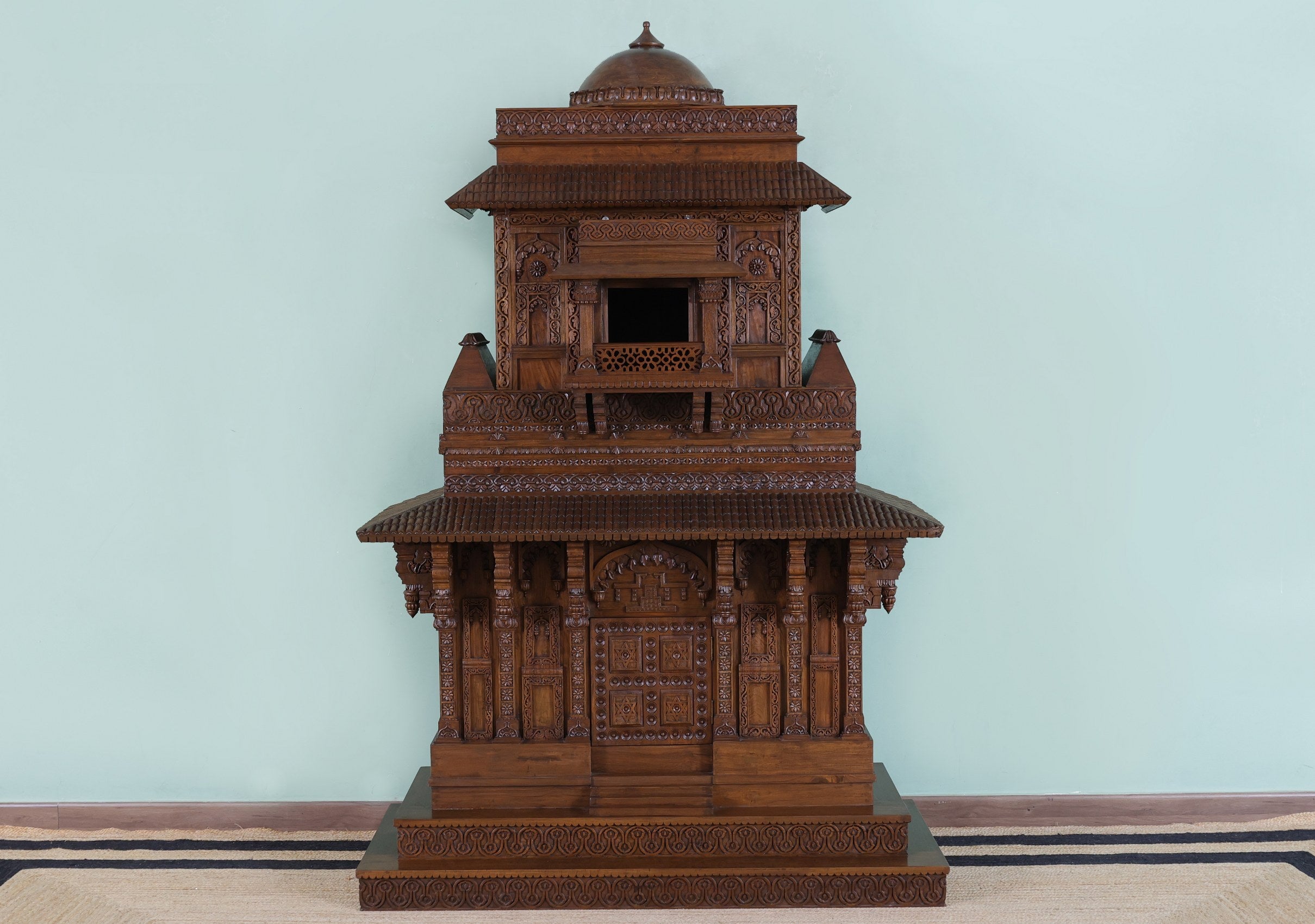 Talcott Miniature Monument