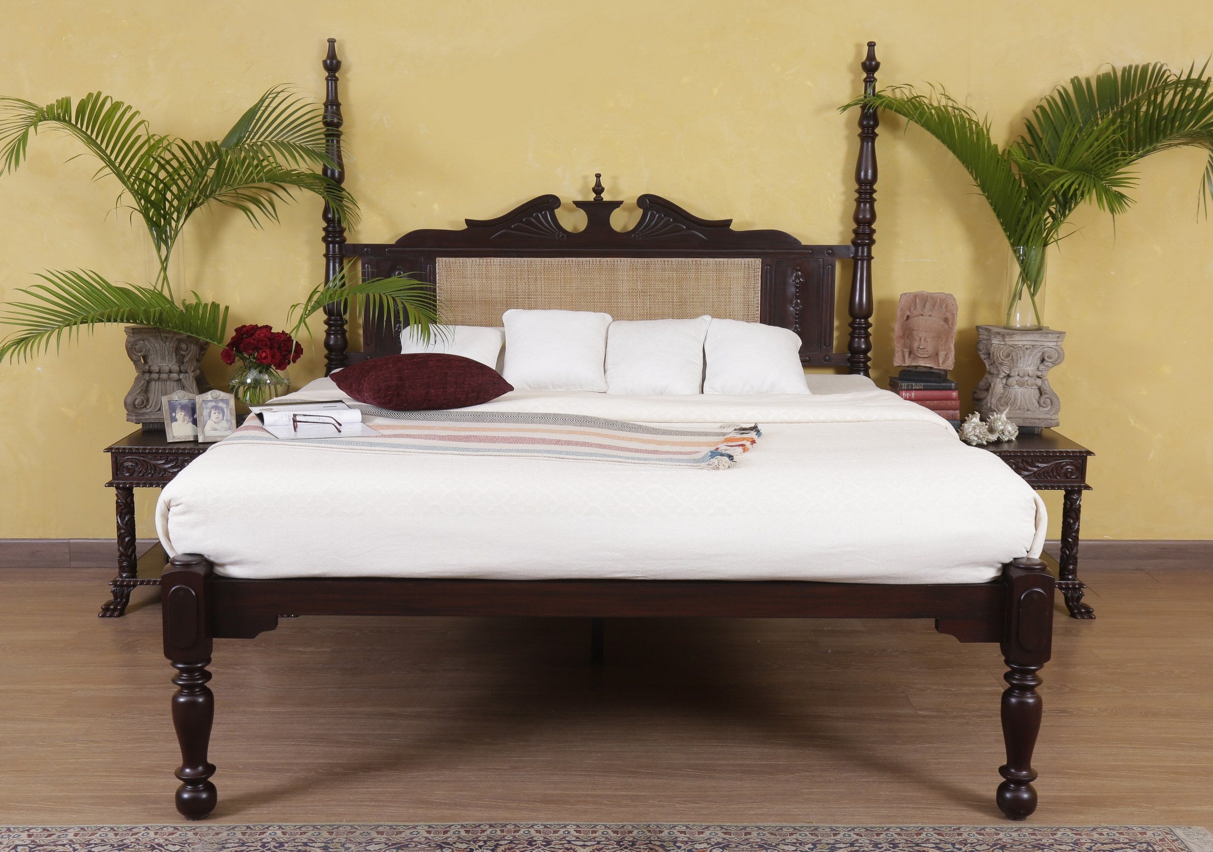 Fursdon Bed