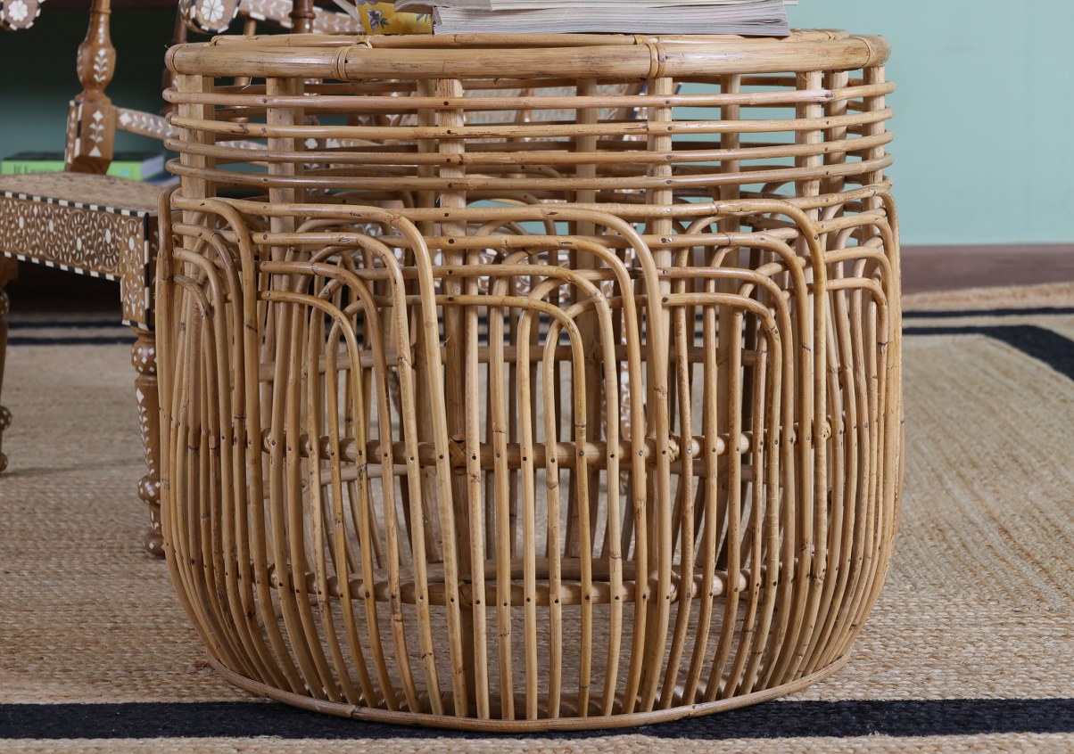 Manolo Table