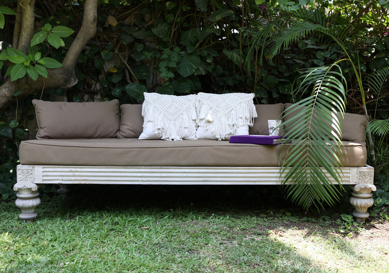 Ridecombe Day Bed