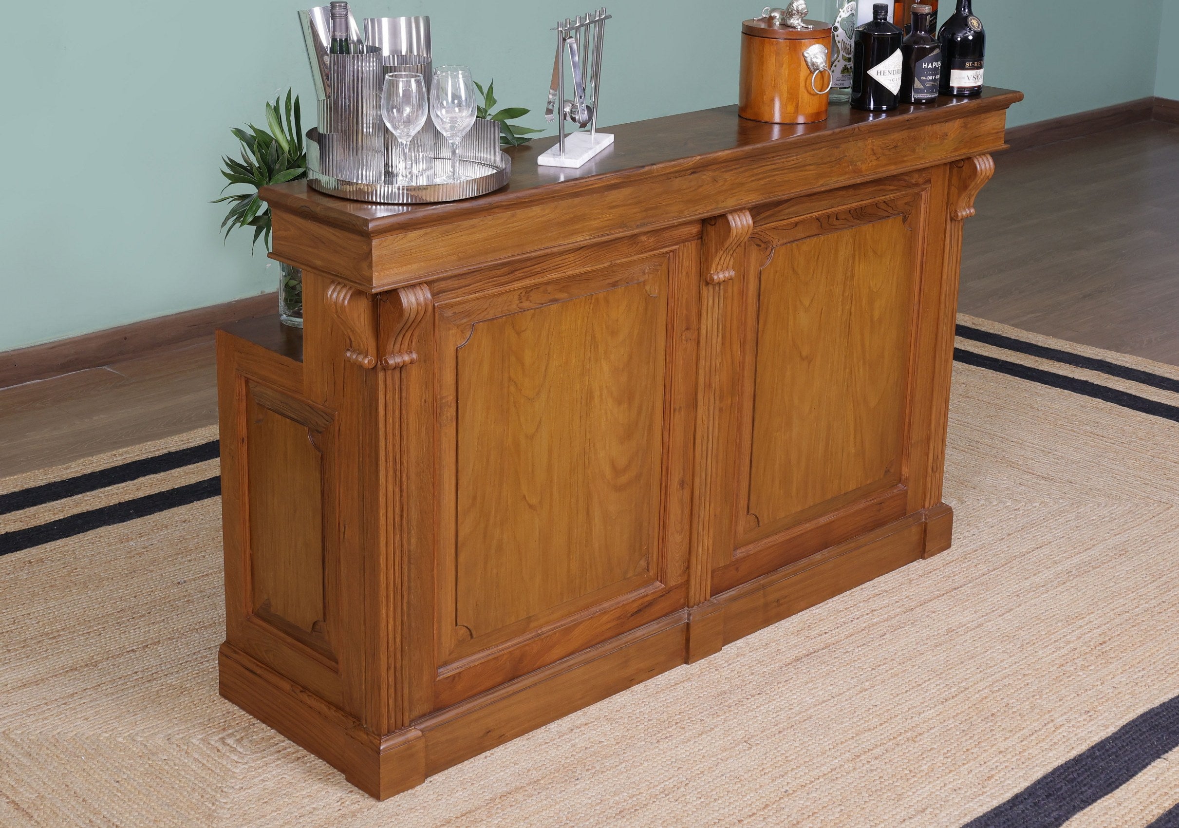 Howell Bar Counter
