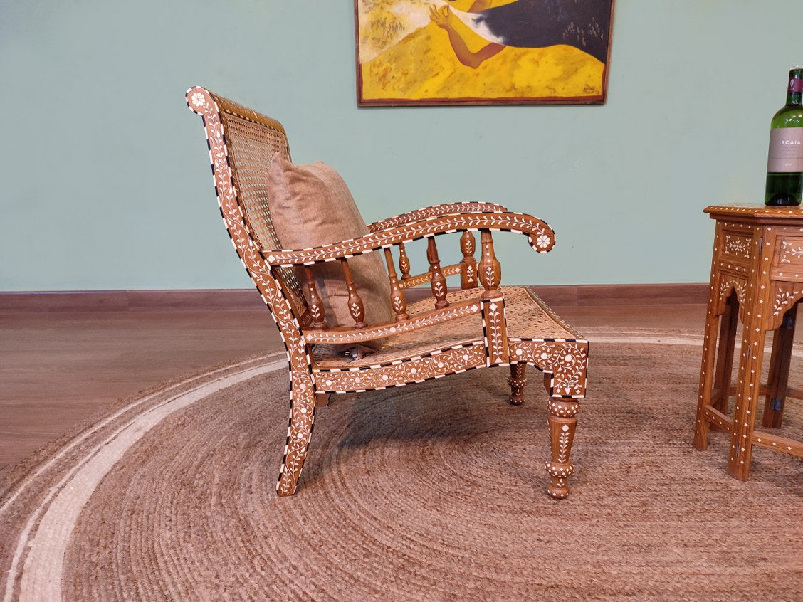 Methun Lounge Chair