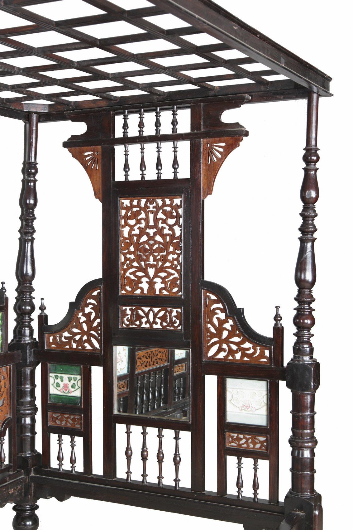 Greening Antique Day Bed