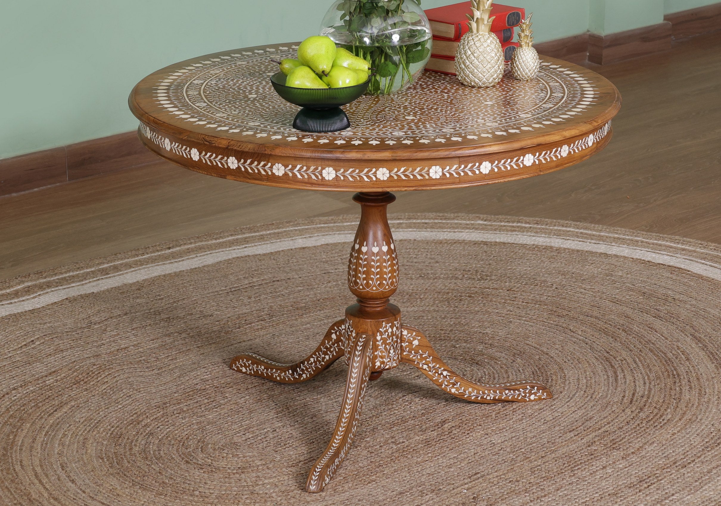 Lorett Dining Table