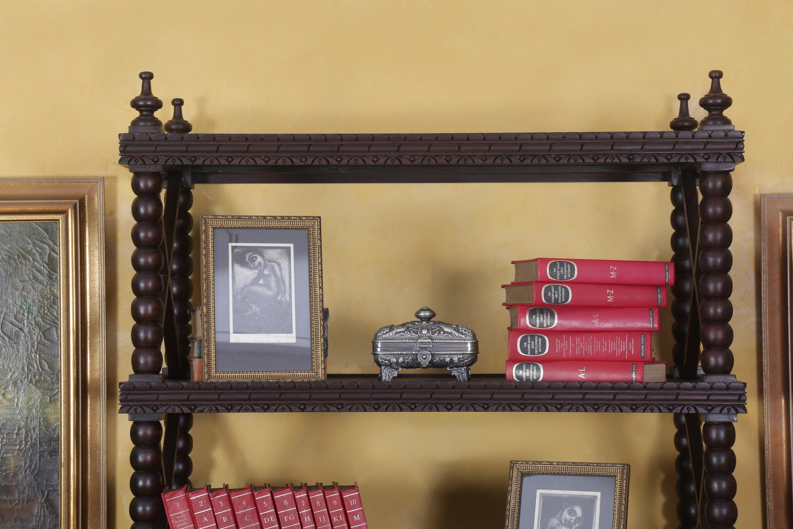 Boase Etagere