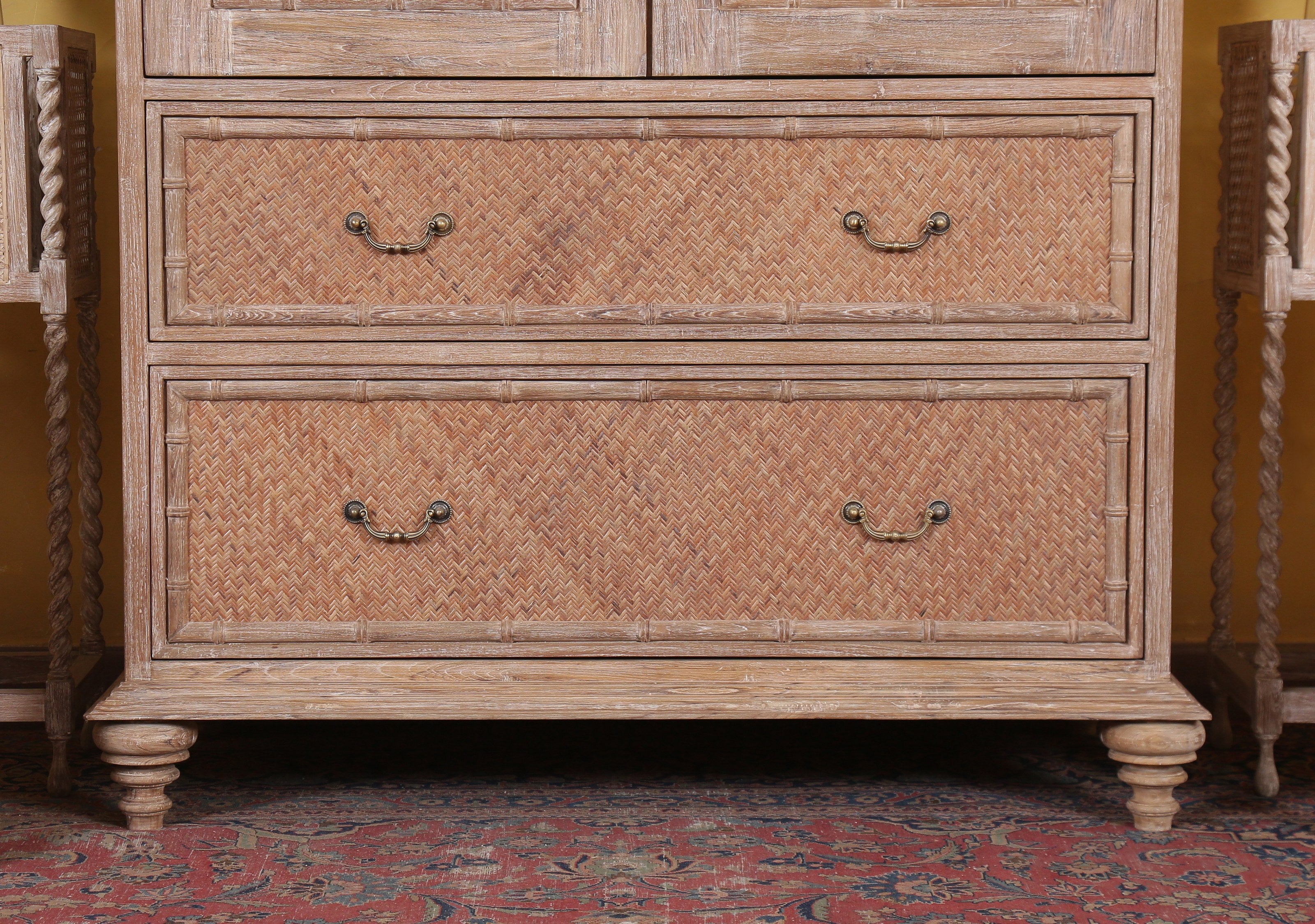 Lucia Wardrobe