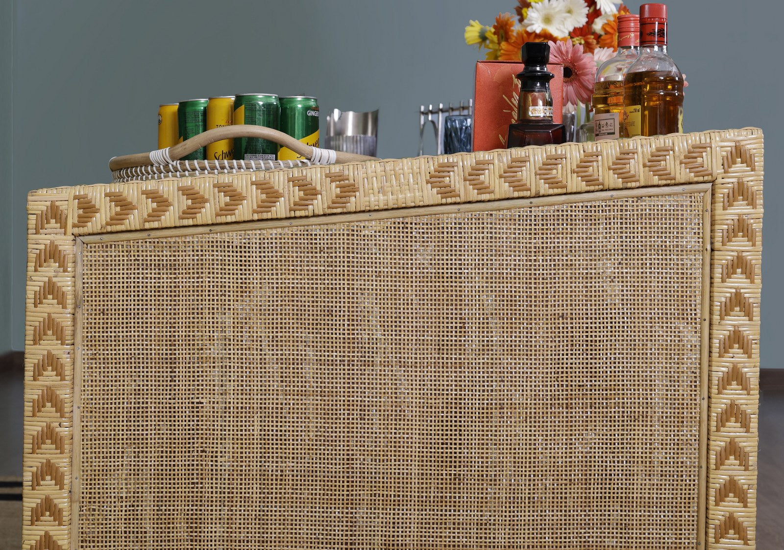 Hudson Bar Counter