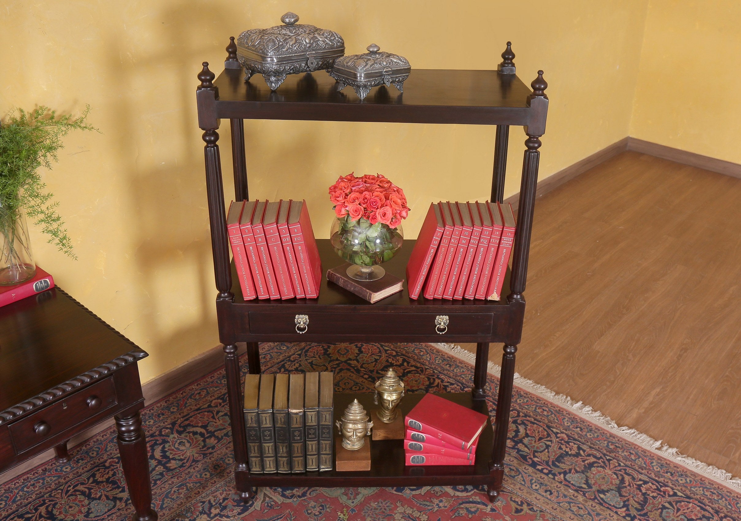 Sherwin Bookshelf