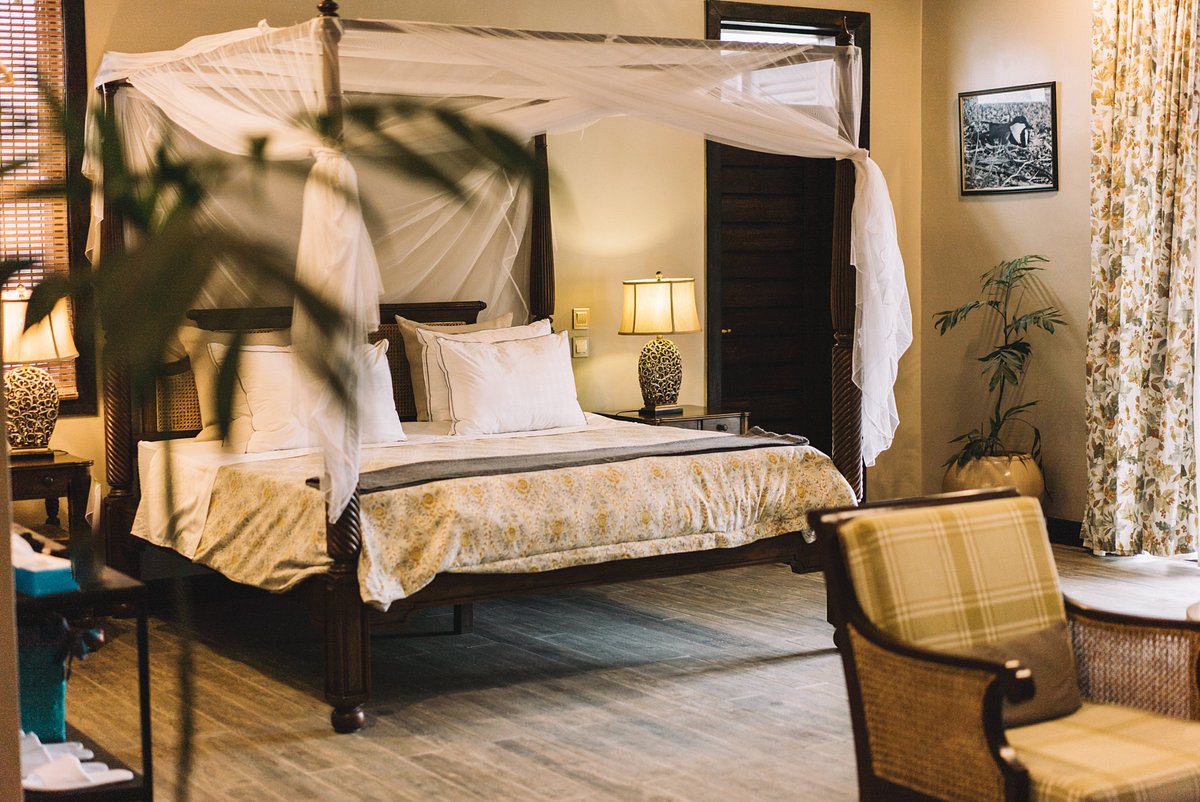 Relax in this Safari Lodge in Rwanda when You Visit Africa