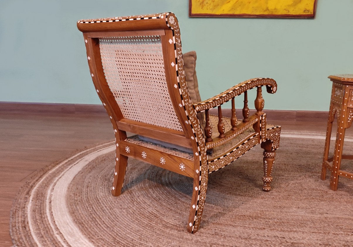 Methun Lounge Chair