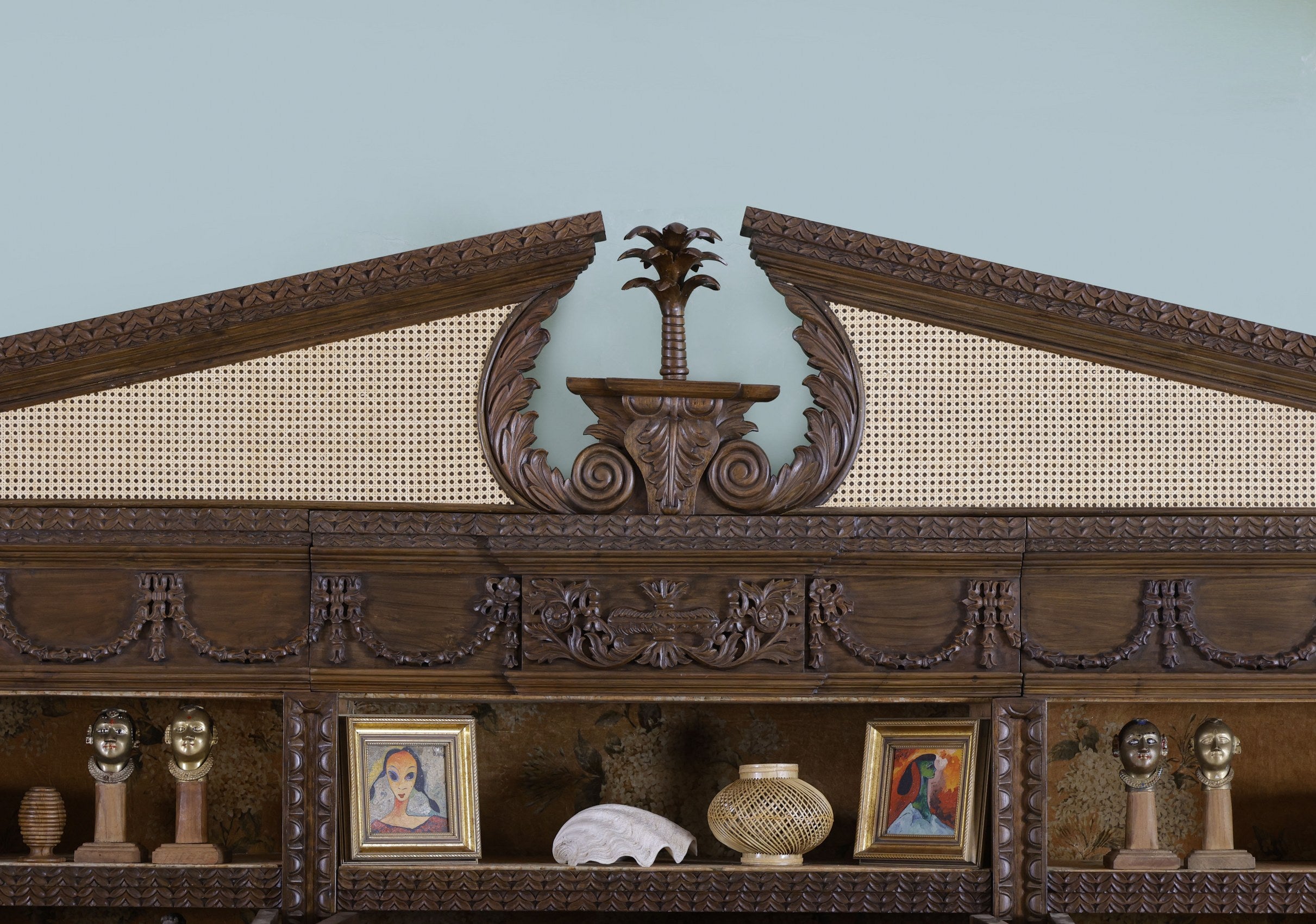 Hillgrove Bookcase
