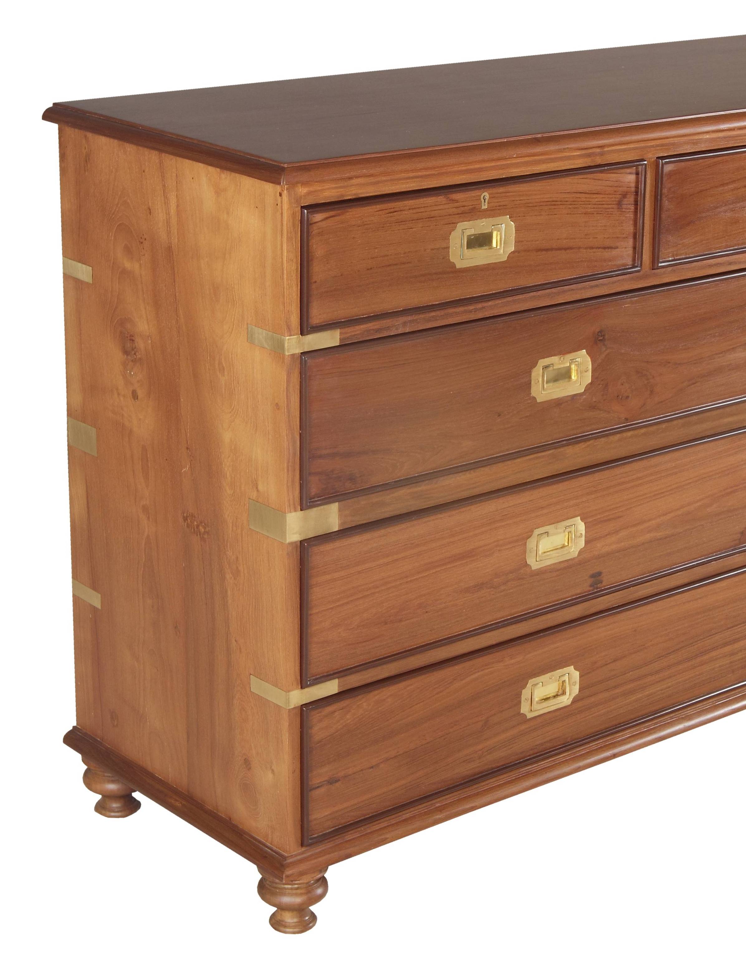 Knaggs Chest of Drawers
