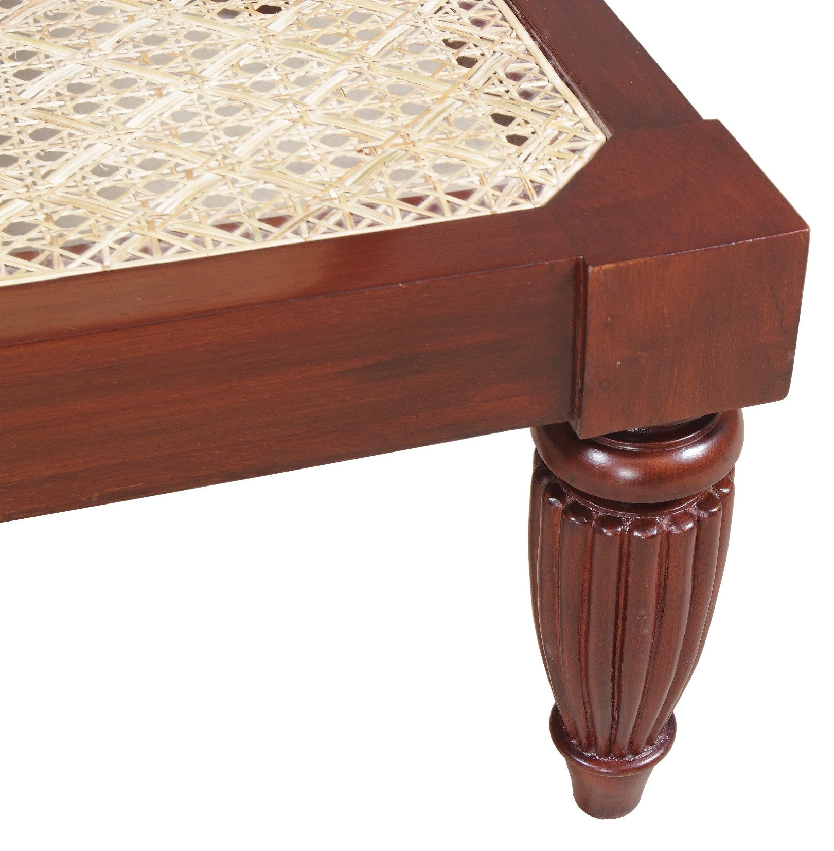Bushe Chair