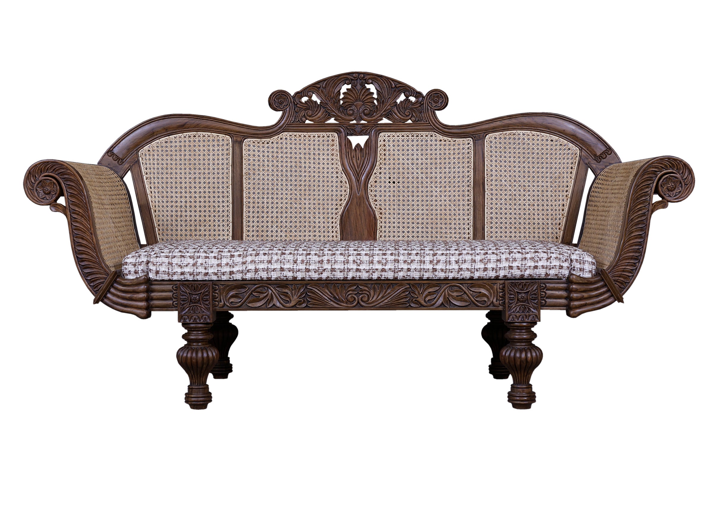 Eze Divan