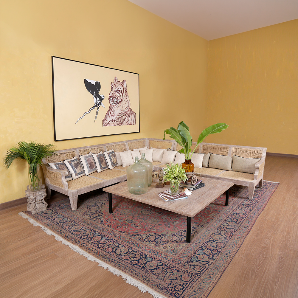 Thacker Sectional Sofa
