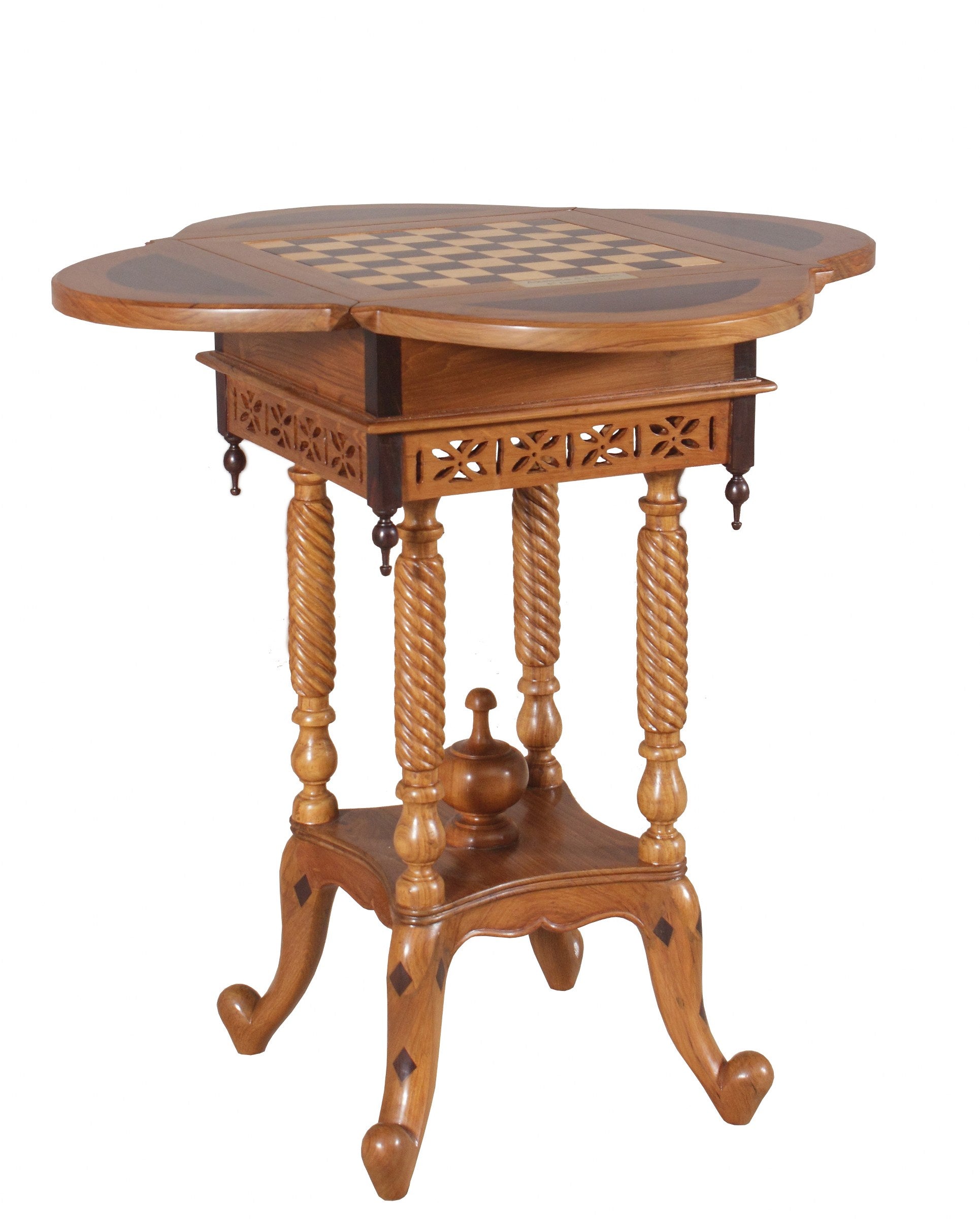 Hare Chess Table