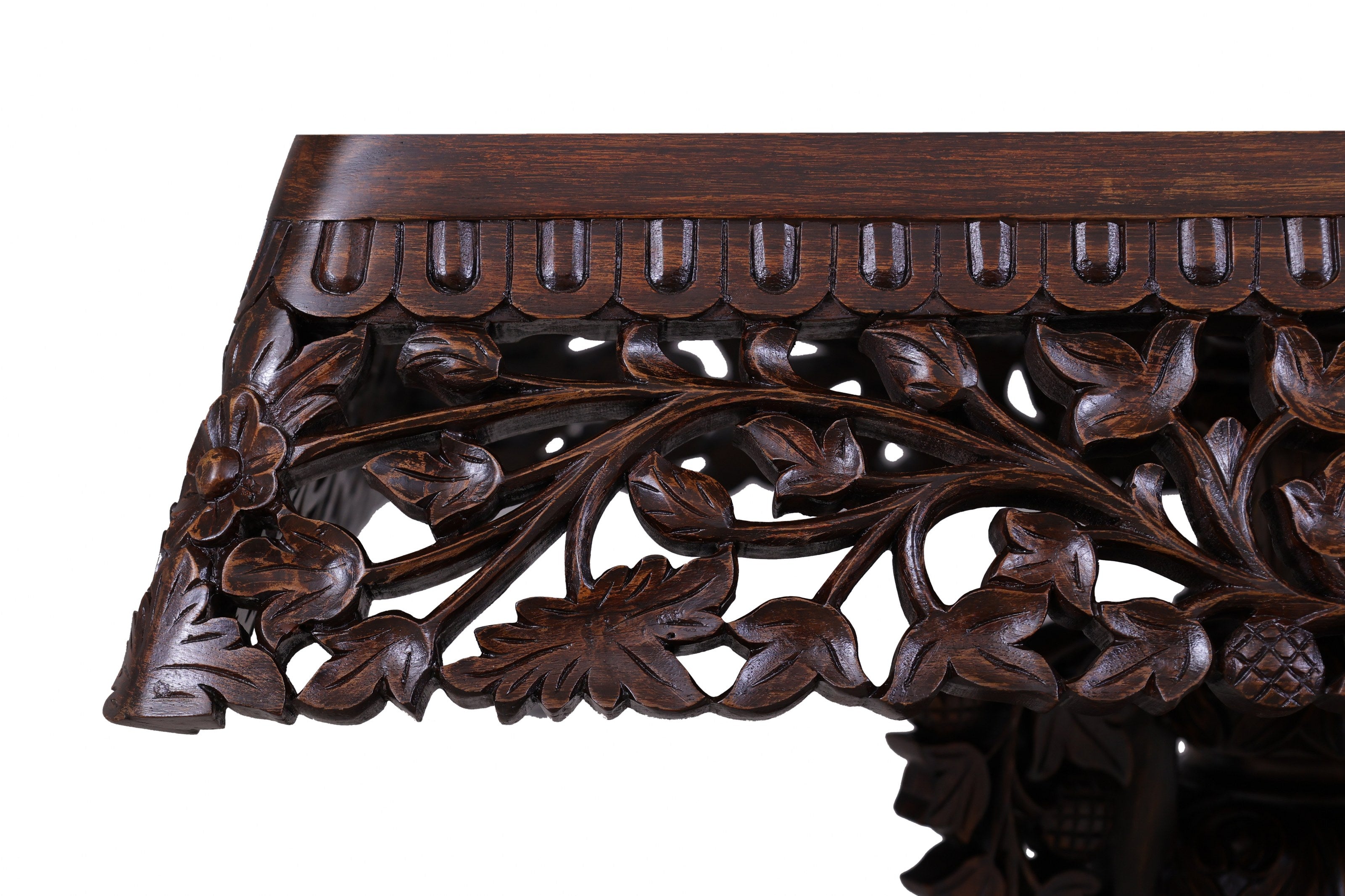 Bedingham Table
