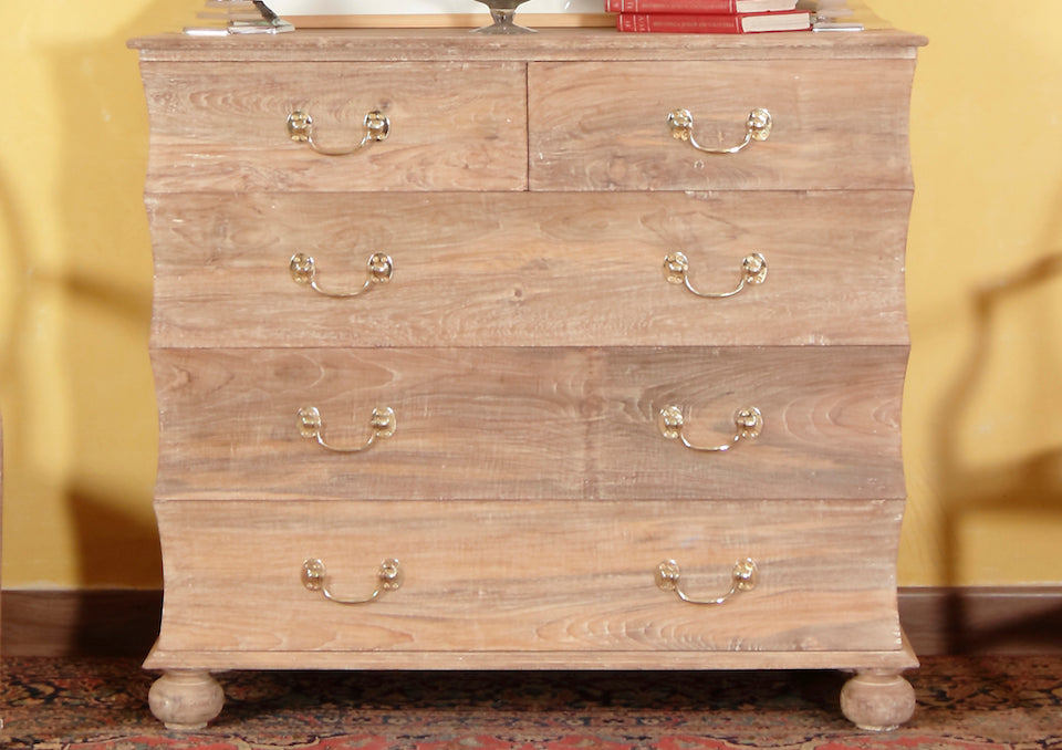 Baring Chest of Drawers