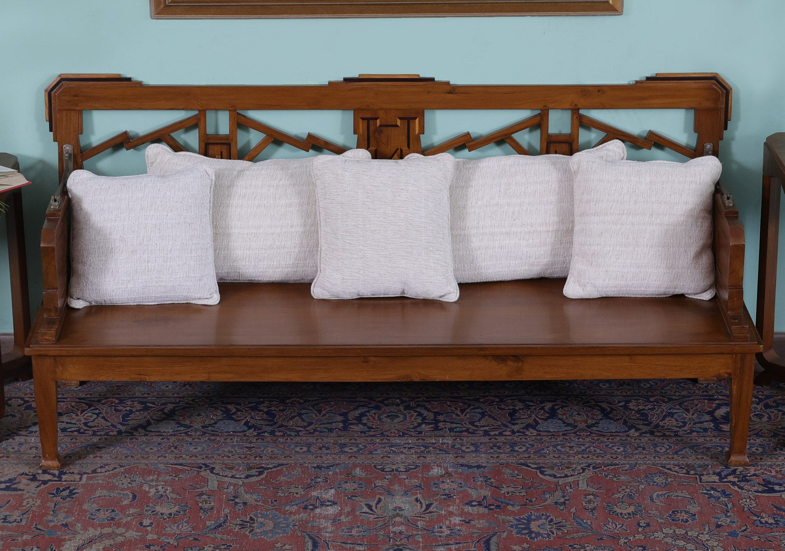 Assenburg Bench